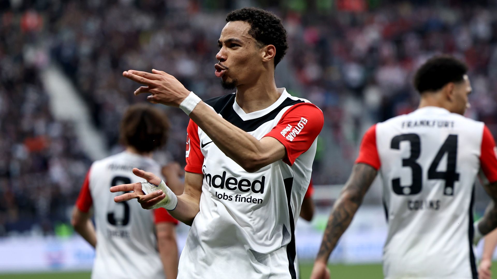 Then there were two! Newcastle drop out of race to sign Hugo Ekitike as Man Utd and Liverpool set to do battle for €80m French superstar striker