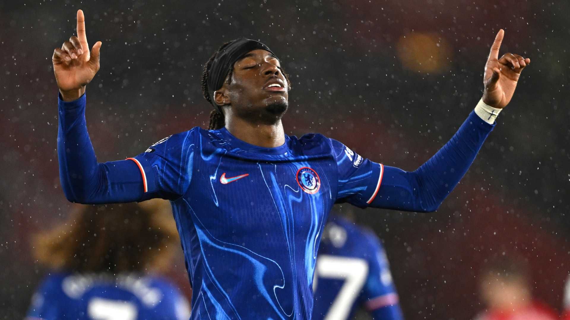 Arsenal title winner Anders Limpar defends Noni Madueke after England international faces fan backlash for proposed transfer from Chelsea