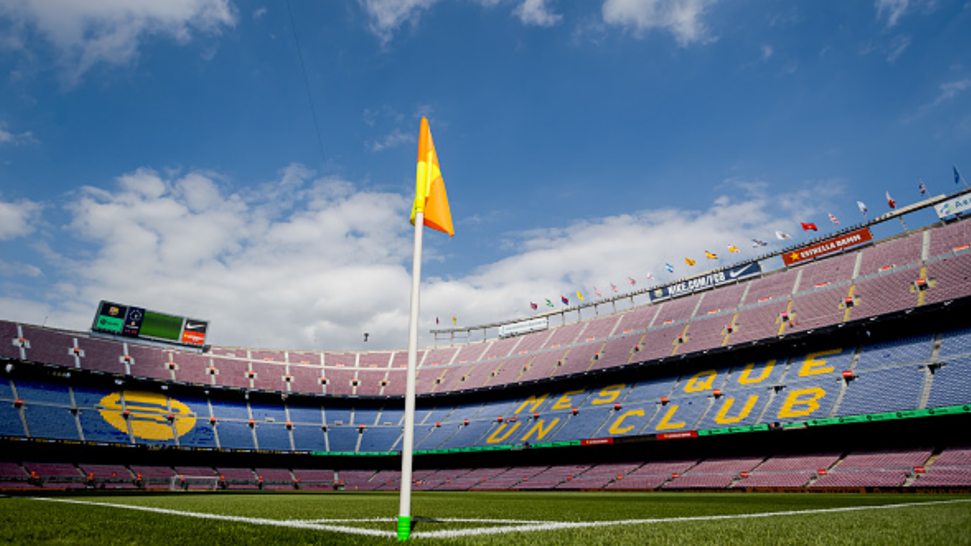 Lionel Messi numbers! Lamine Yamal shifts 70,000 Barcelona No.10 shirts in a day as wonderkid inherits iconic jersey once worn by Argentine GOAT