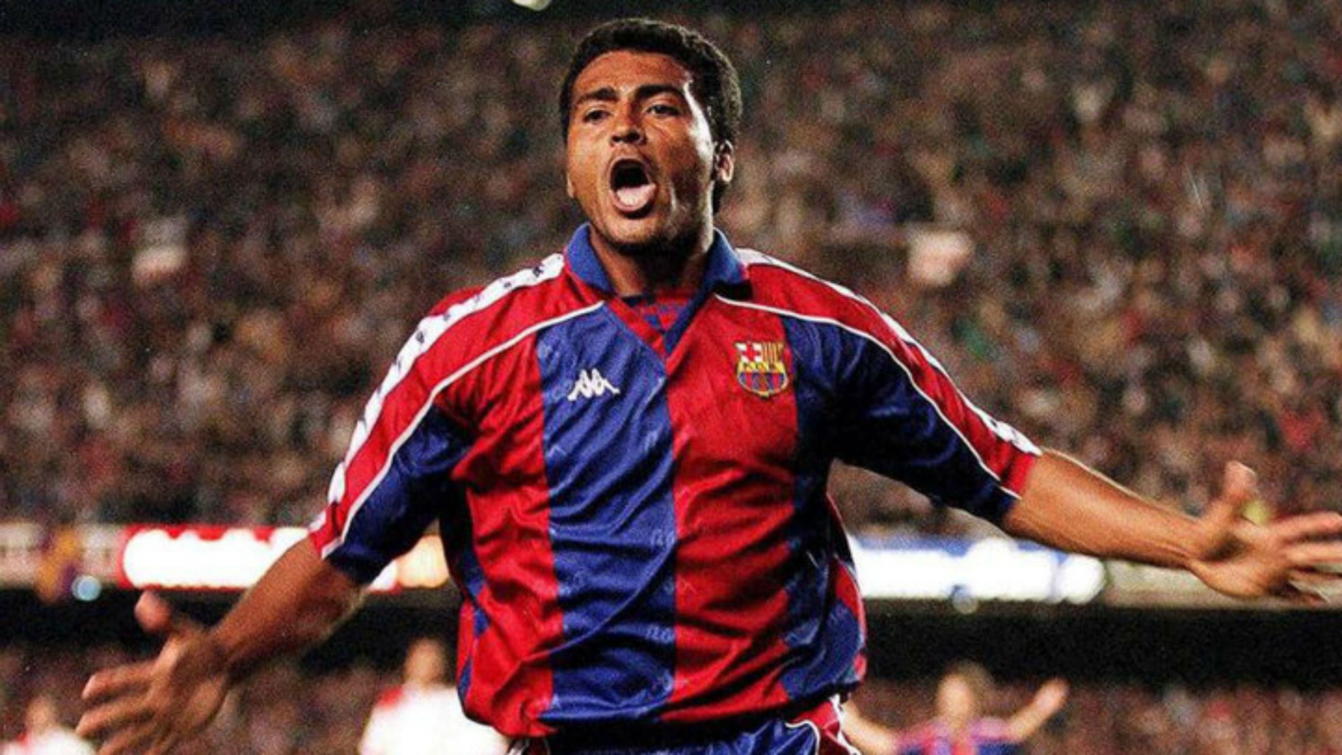 تصنيف: ليونيل ميسي ورونالدينيو وأعظم لاعبي برشلونة الذين ارتدوا الرقم 10 على مر العصور، بينما حصل الشاب المعجزة لامين يامال على رقم القميص الأيقوني