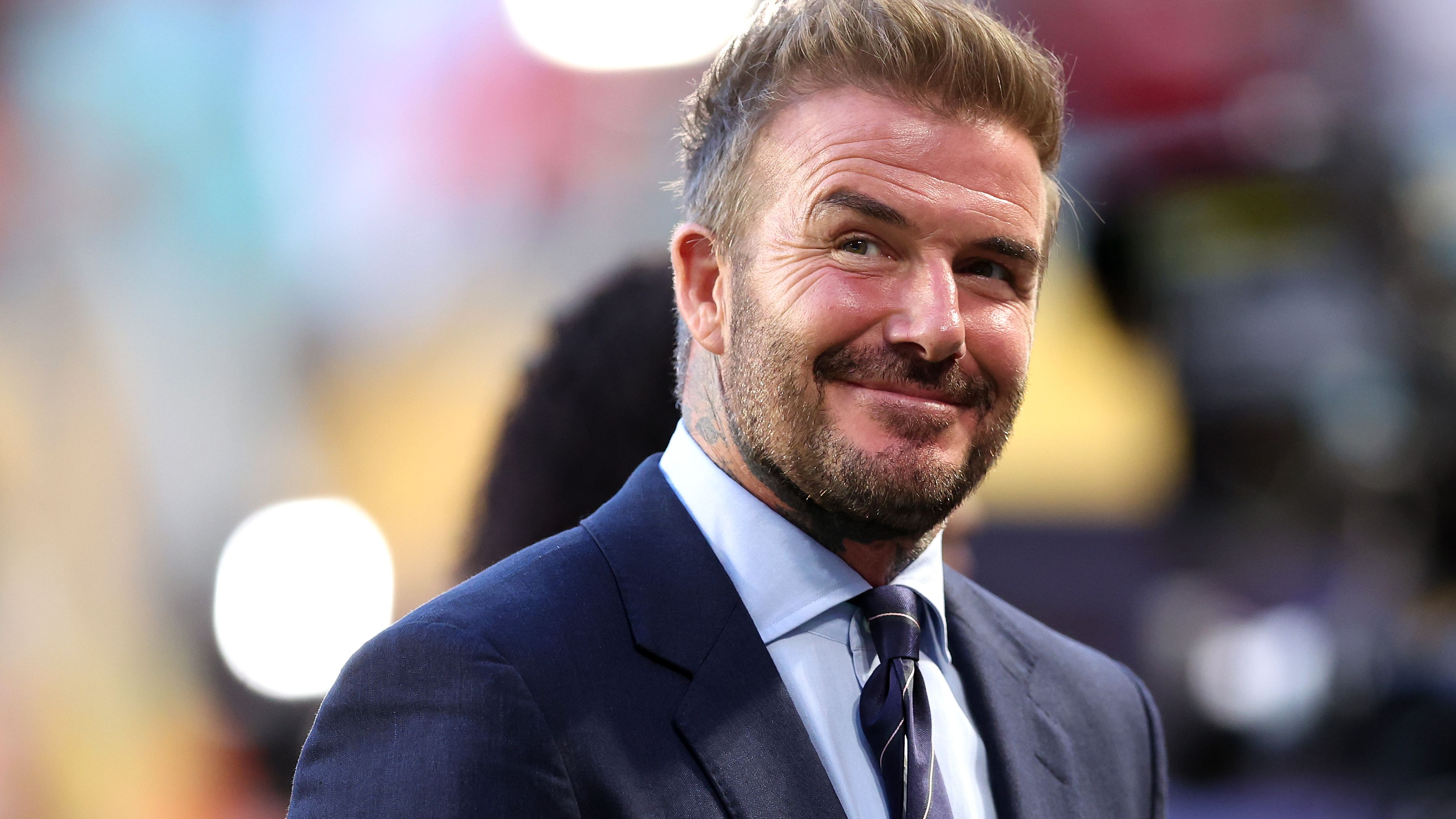 VIDEO: David Beckham endures haircut disaster! Victoria reacts to ‘terrible' mistake by Man Utd legend & Inter Miami co-owner