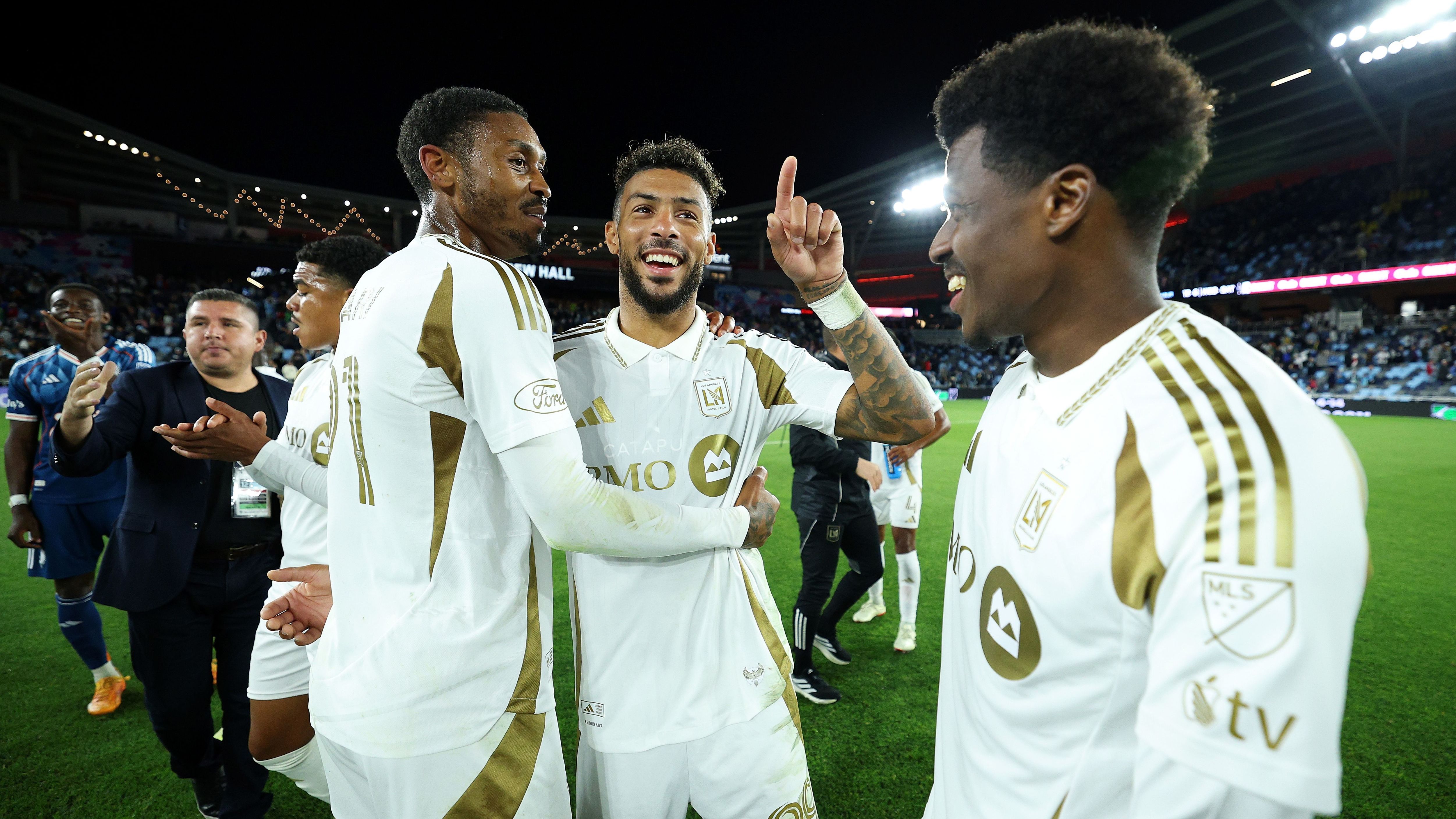 América and LAFC reportedly extend Javairo Dilrosun's loan one more day so he can play against Portland Timbers on Friday
