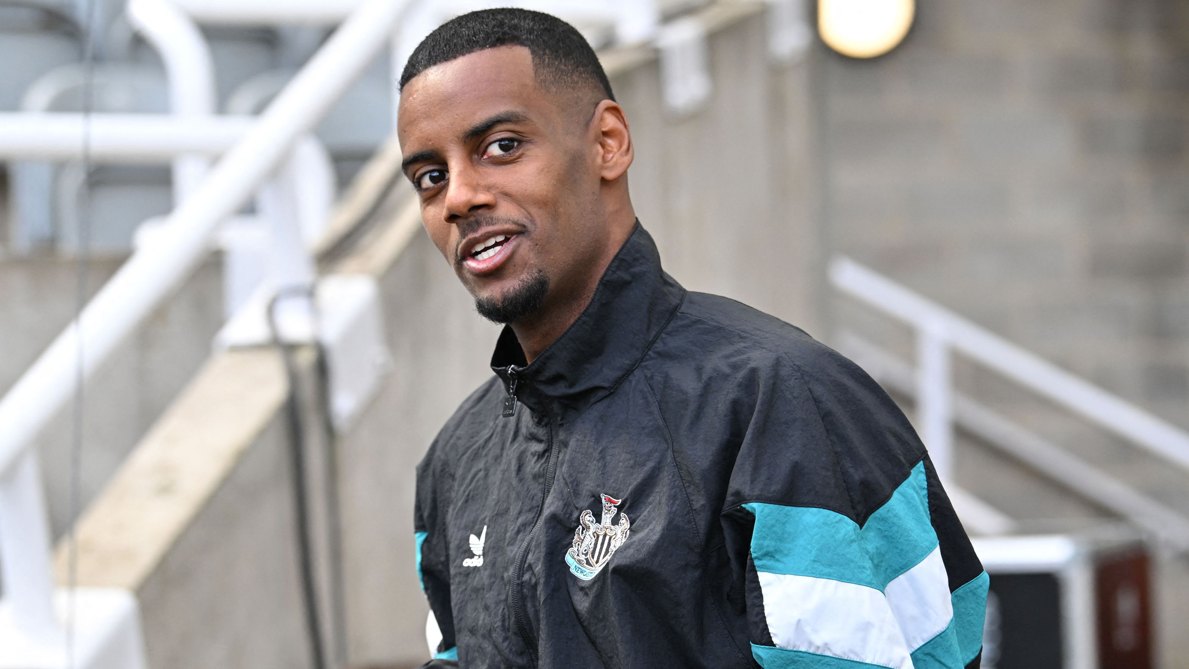 Alexander Isak stuns Newcastle by handing in transfer request after missing pre-season tour amid Liverpool and Al-Hilal interest