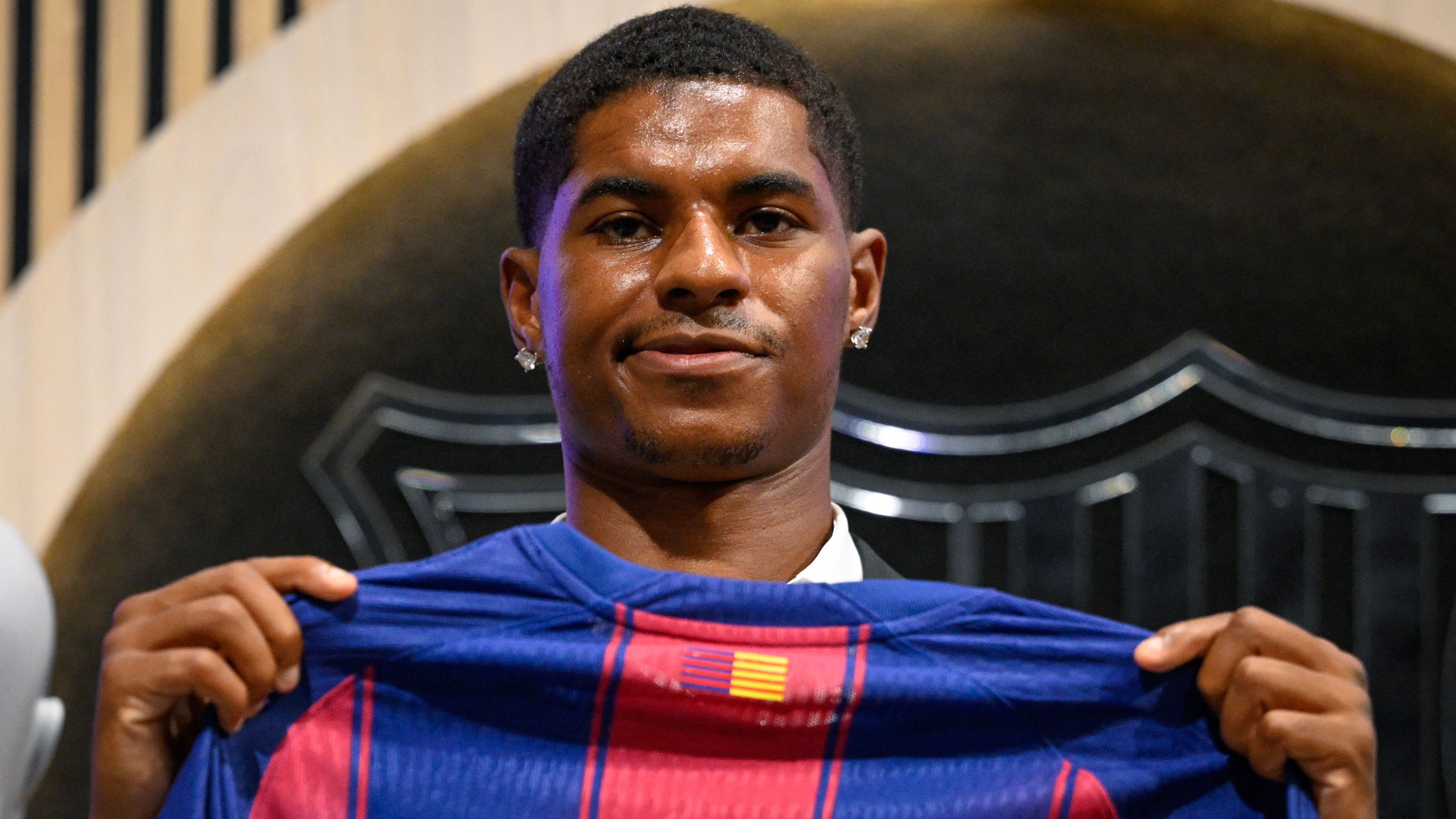 Marcus Rashford needs 'love and support' - Ex-Man Utd coach hits out at criticism of new Barcelona loan signing and backs 'great' attacker to shine in La Liga