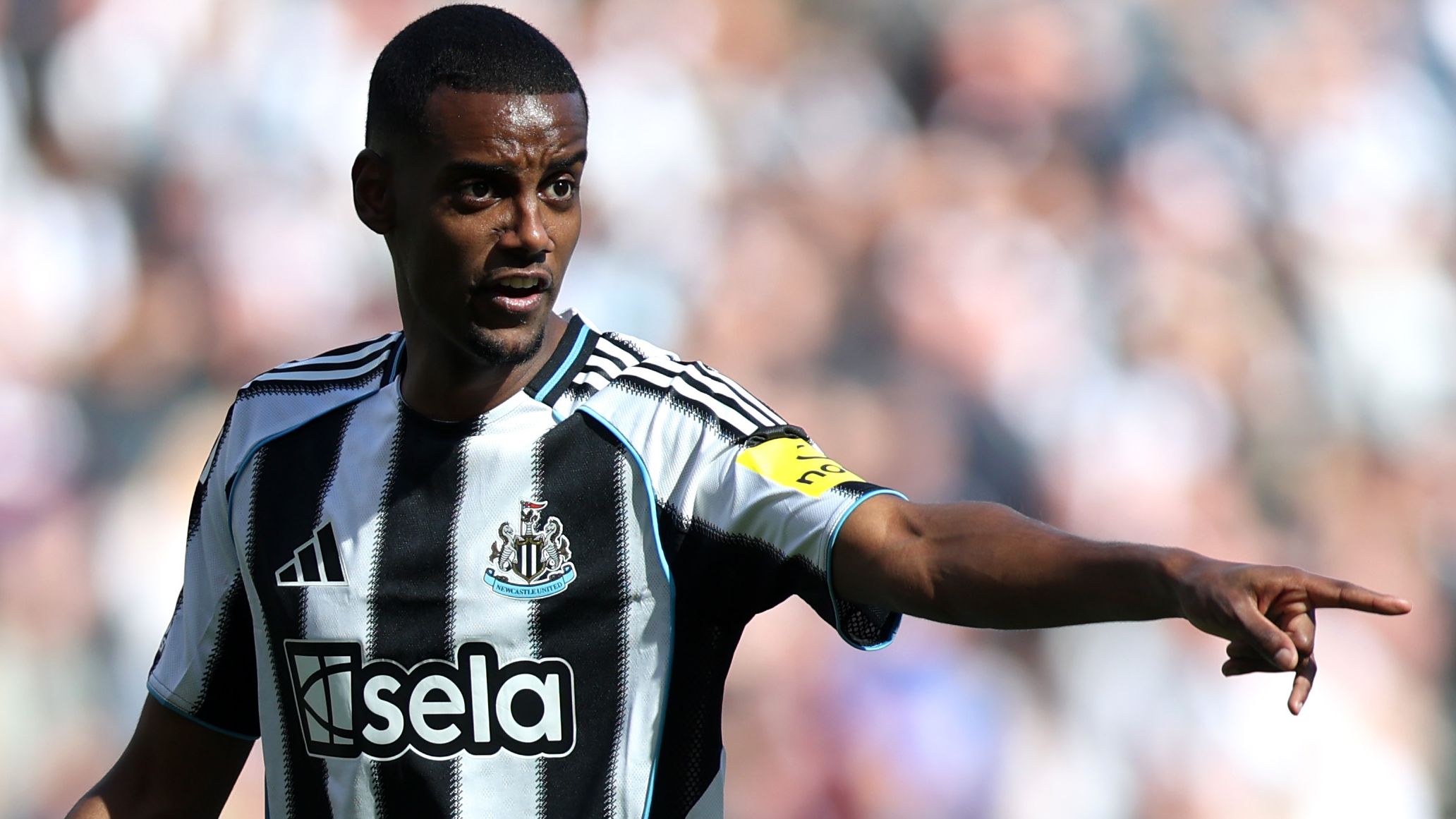 Funding for Alexander Isak? Darwin Nunez remains key target for Al-Hilal as Liverpool wait on new bid following £61m rejection in January