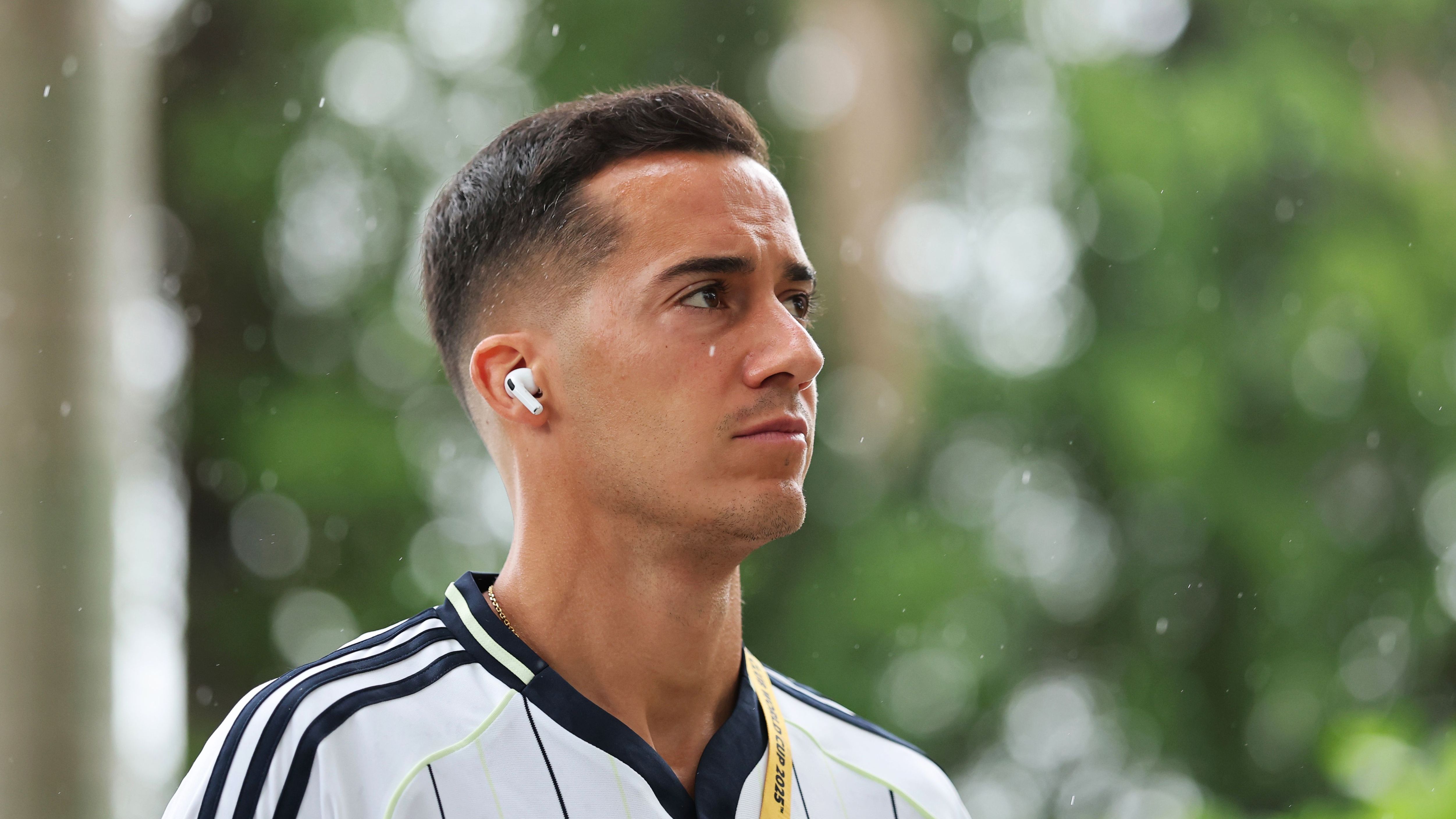 Lucas Vazquez snubs La Liga offer after Real Madrid exit with full-back to pick between Jose Mourinho reunion at Fenerbahce and Qatar move