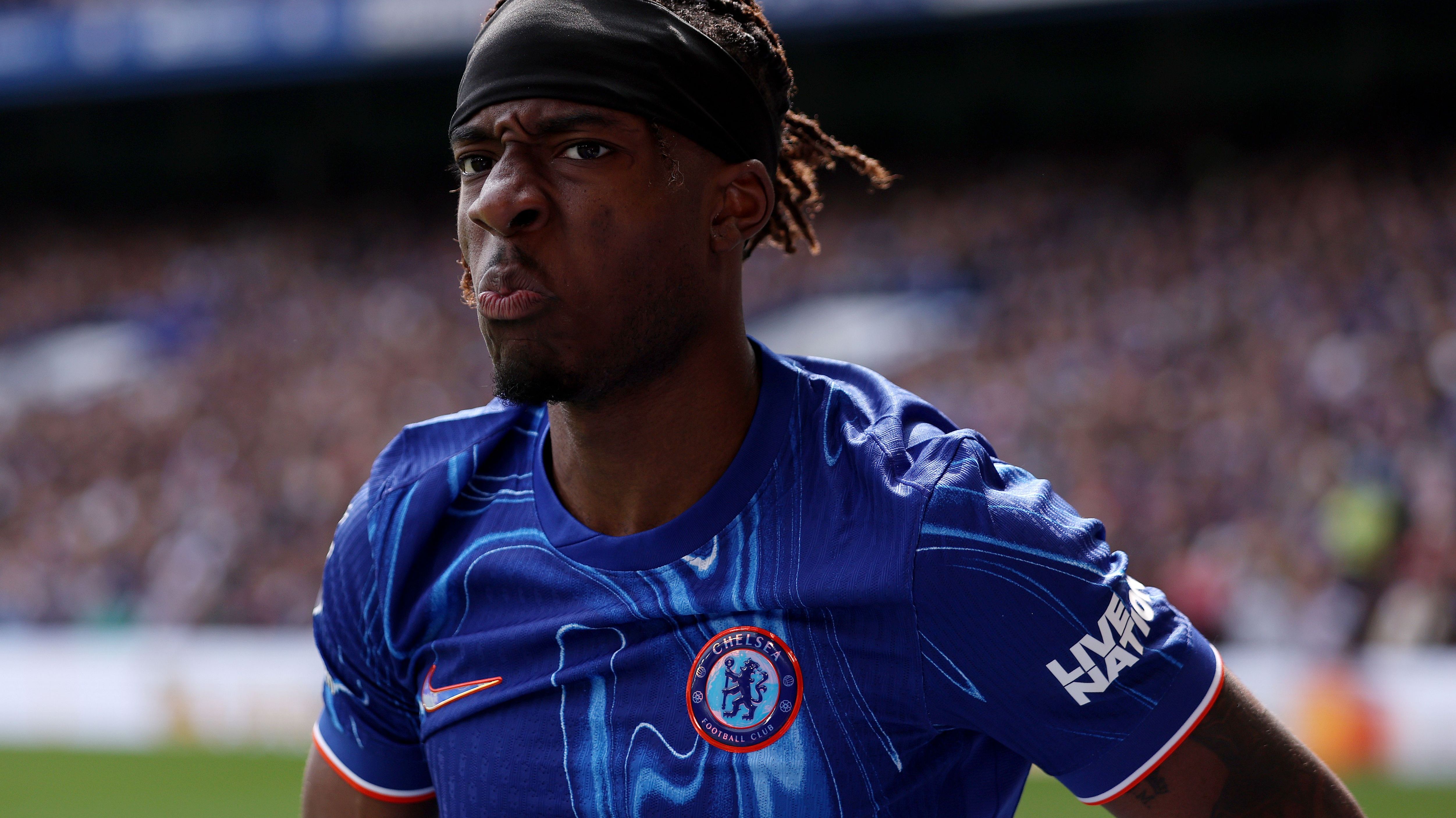 Arsenal ready to sanction star's £20m departure to Fenerbahce after agreeing deal with Chelsea for Noni Madueke