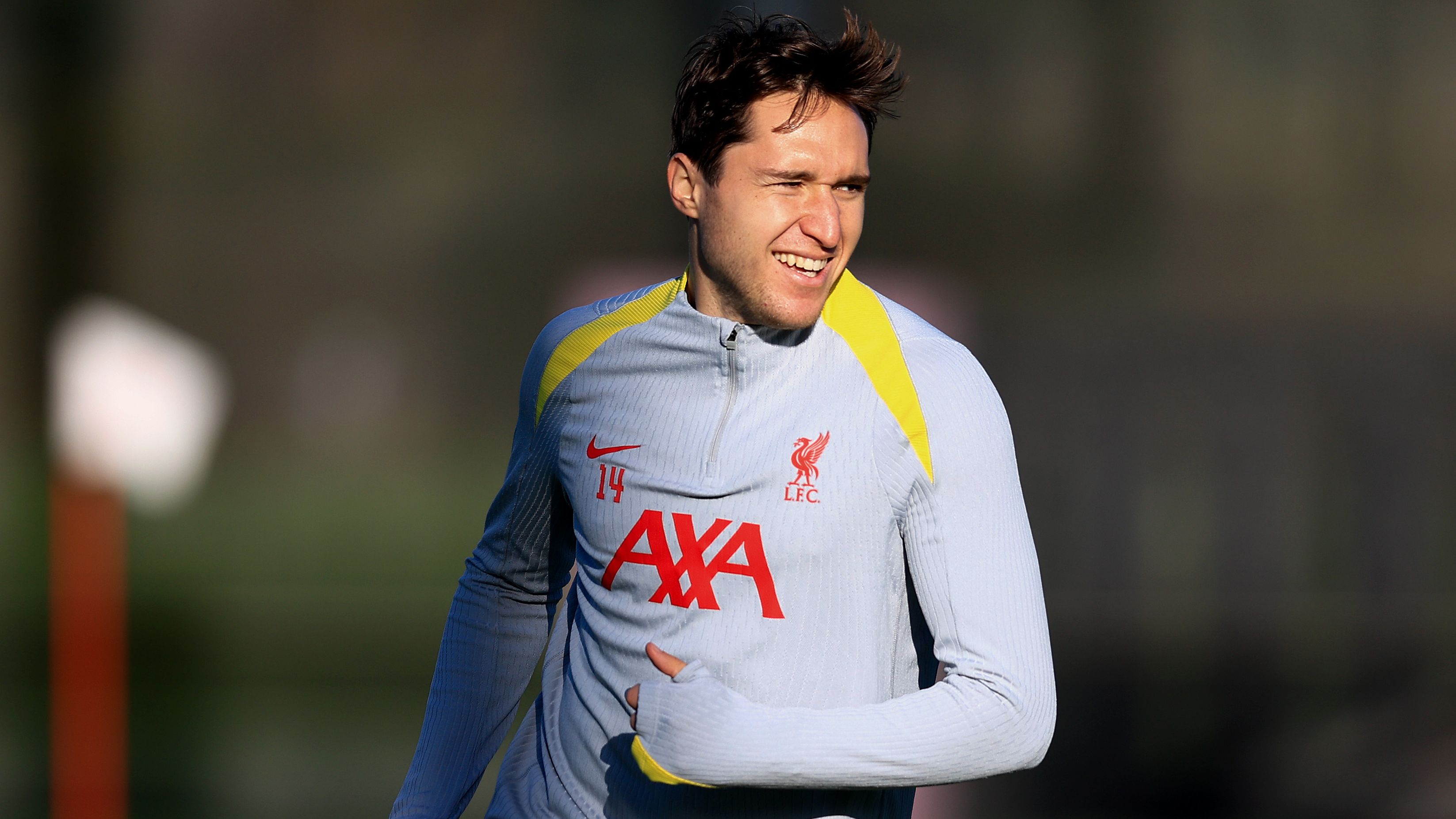Federico Chiesa rejects Jose Mourinho's Fenerbahce and prioritises Serie A return but must drop salary demands to escape Liverpool misery