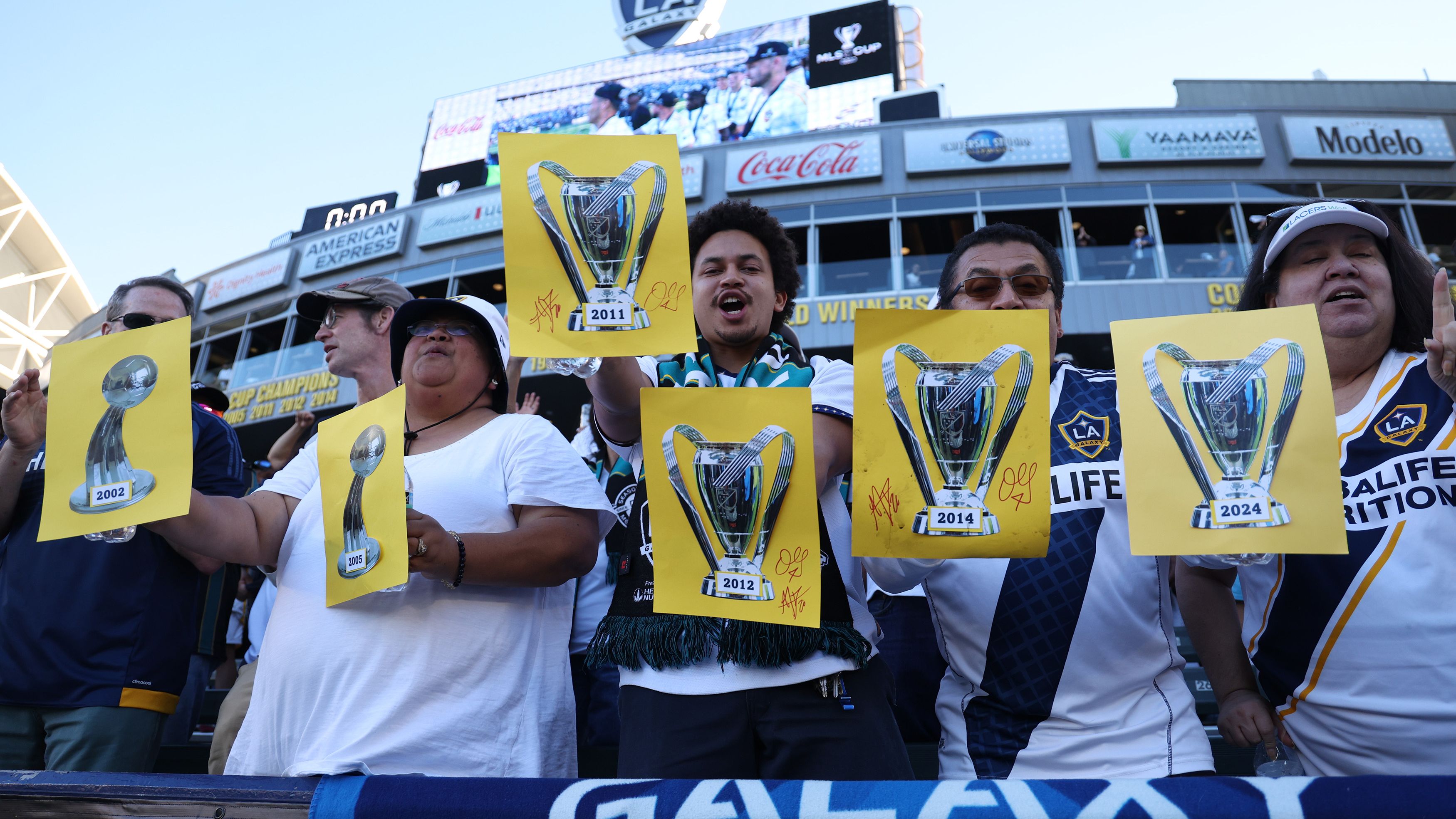 'This is what the rest of the world does' - Kasey Keller and Herculez Gomez support potential MLS schedule shift to fall-spring format