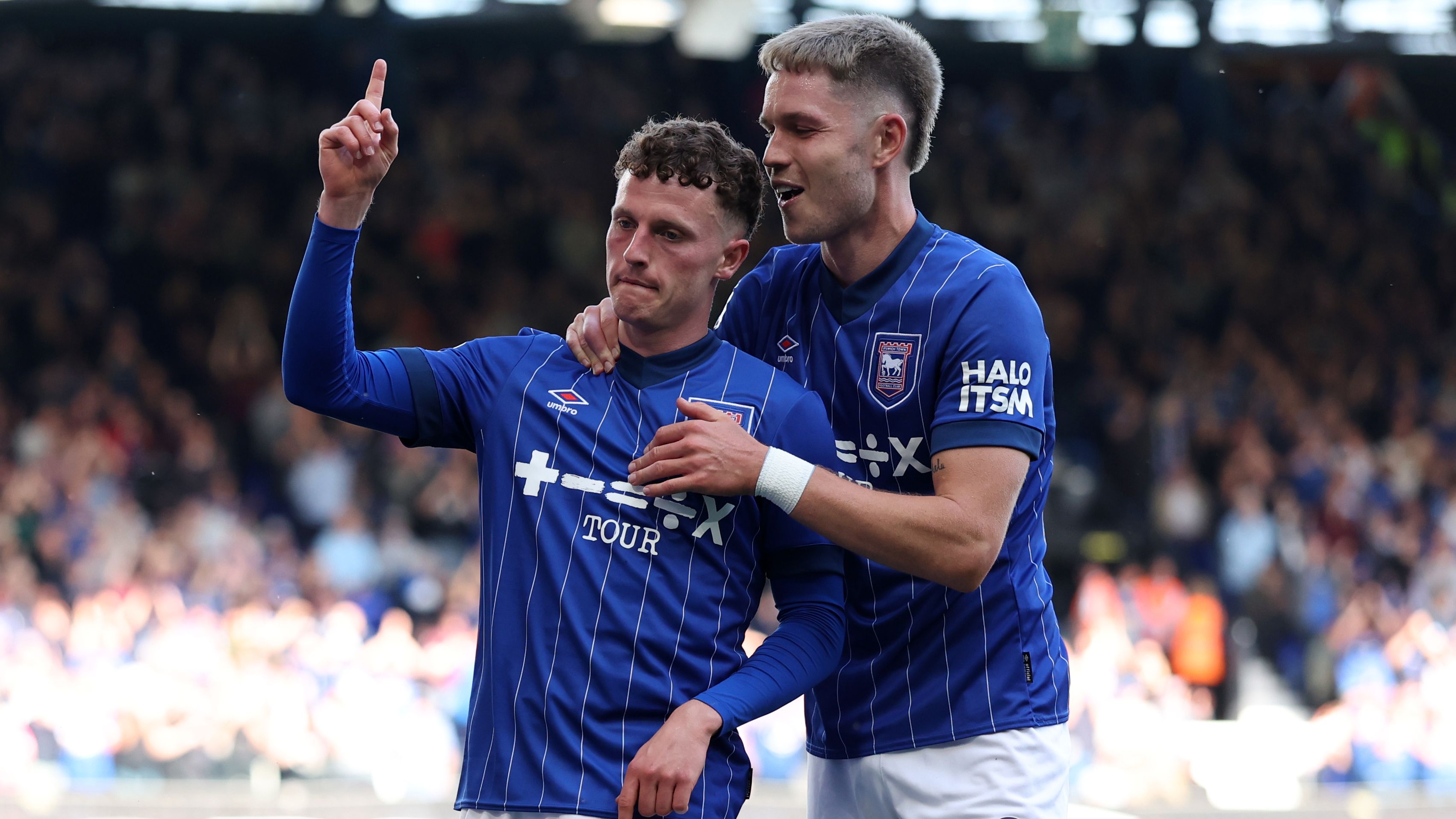 Ryan Reynolds & Rob McElhenney to smash Wrexham transfer record as £7.5m deal agreed for ex-Premier League forward