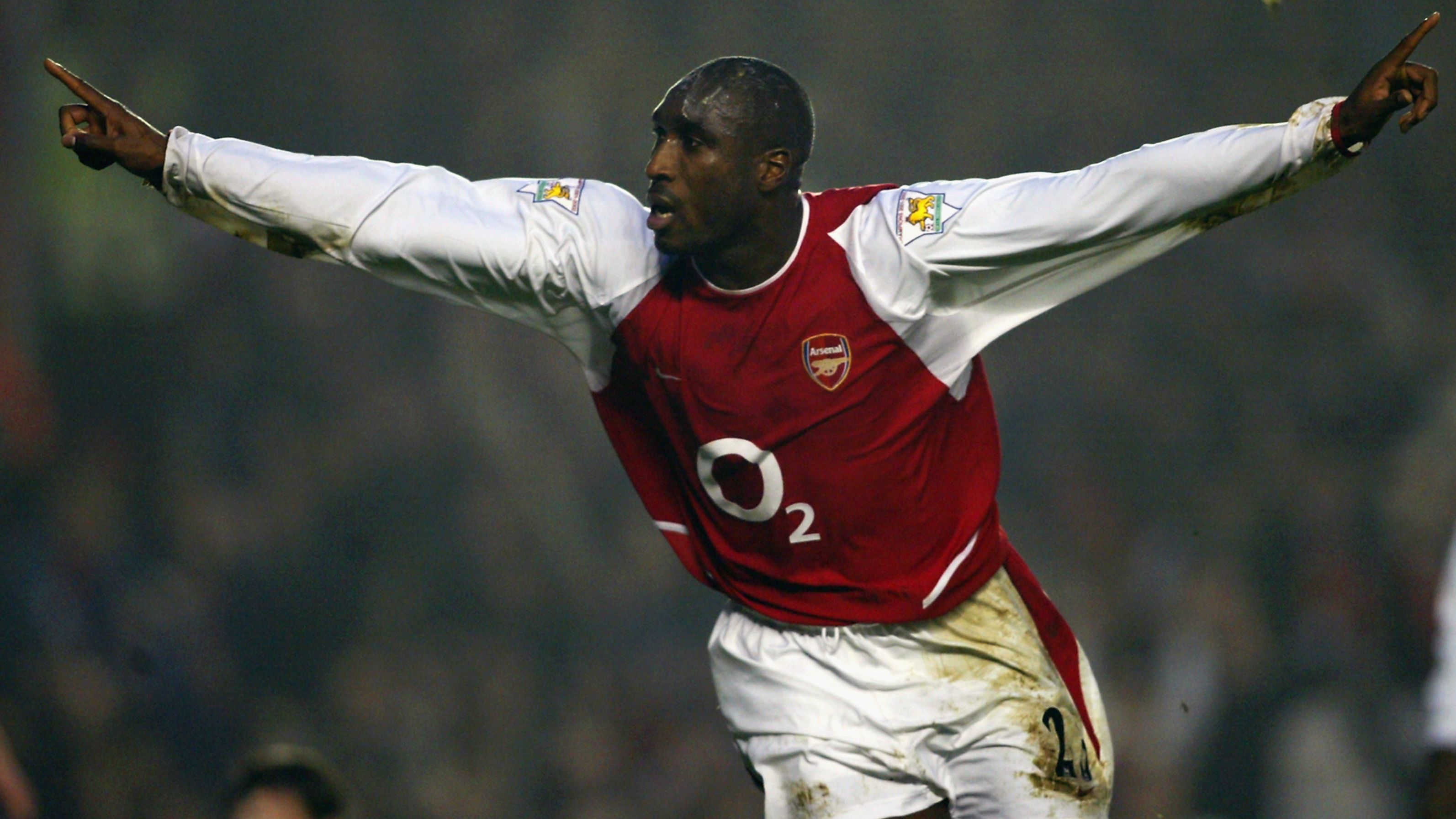 Arsenal legend backs Premier League rivals to become next invincibles and take prestigious title from Gunners