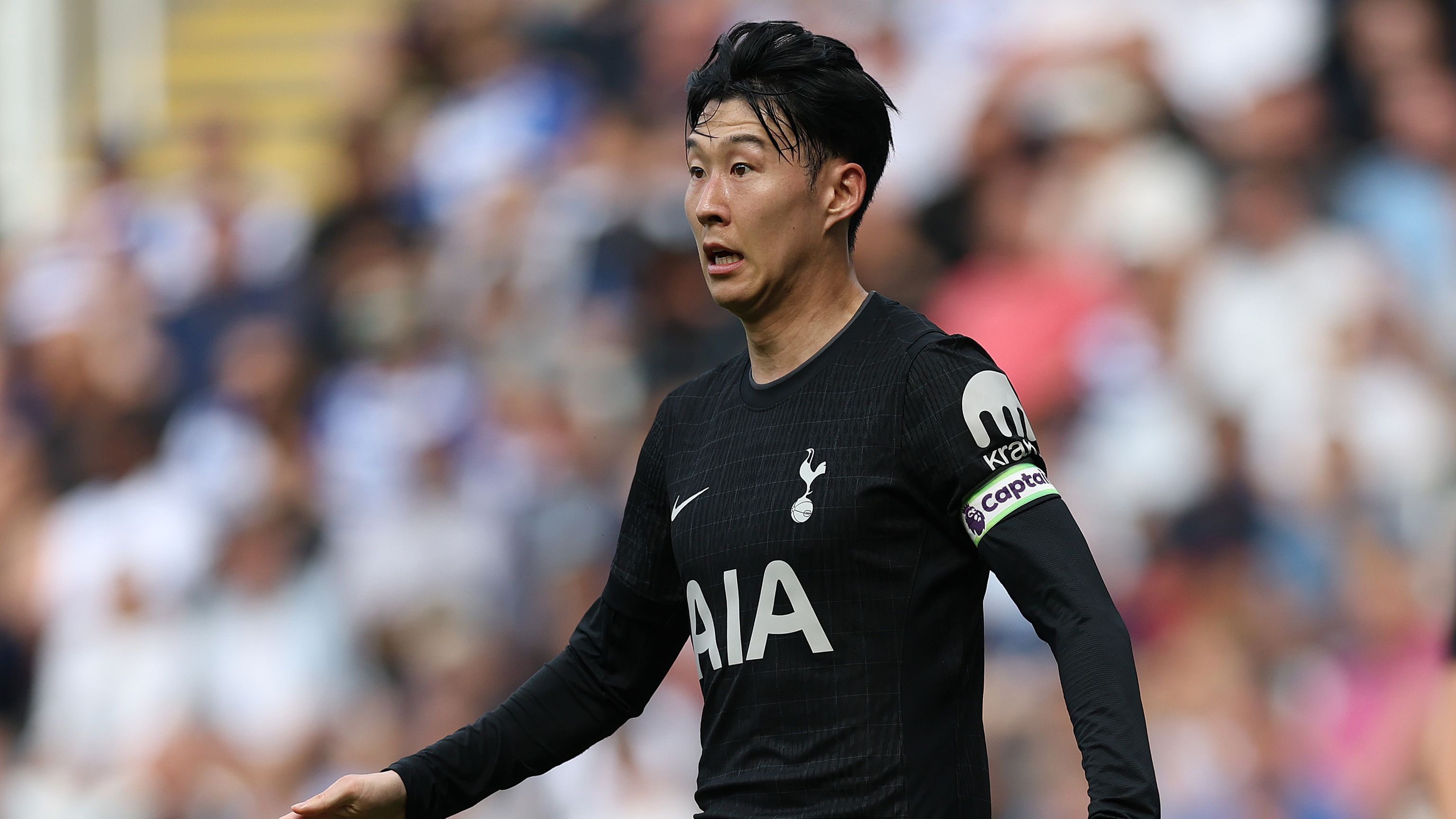 VIDEO: Anthony Gordon drops transfer hint during Newcastle's pre-season tour after naming Premier League rival as his 'role model'