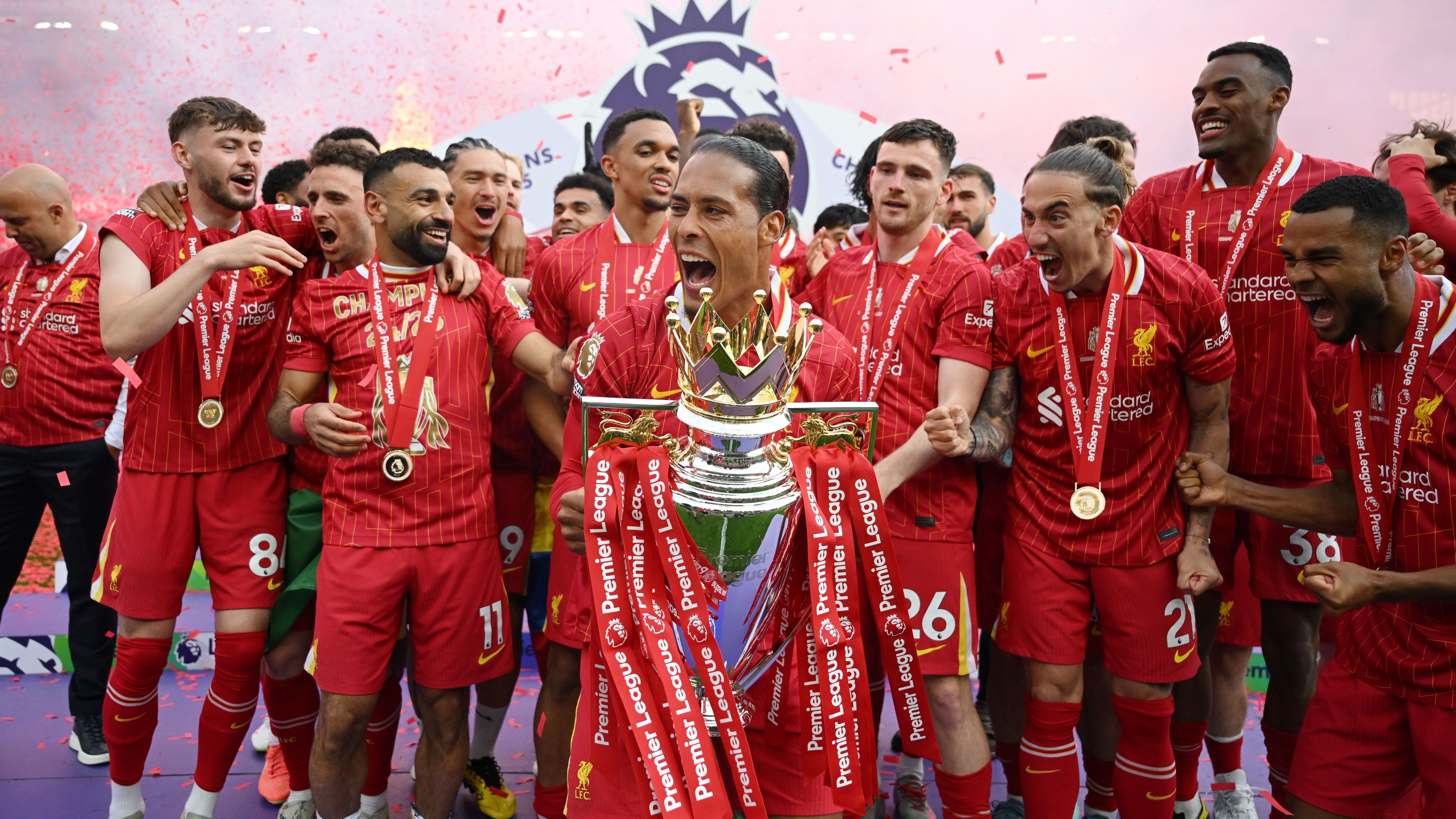 'New centre-back arrives!' - Jamie Carragher jokes he is Liverpool's big-money defender signing after helping launch home kit for 2025-26 season
