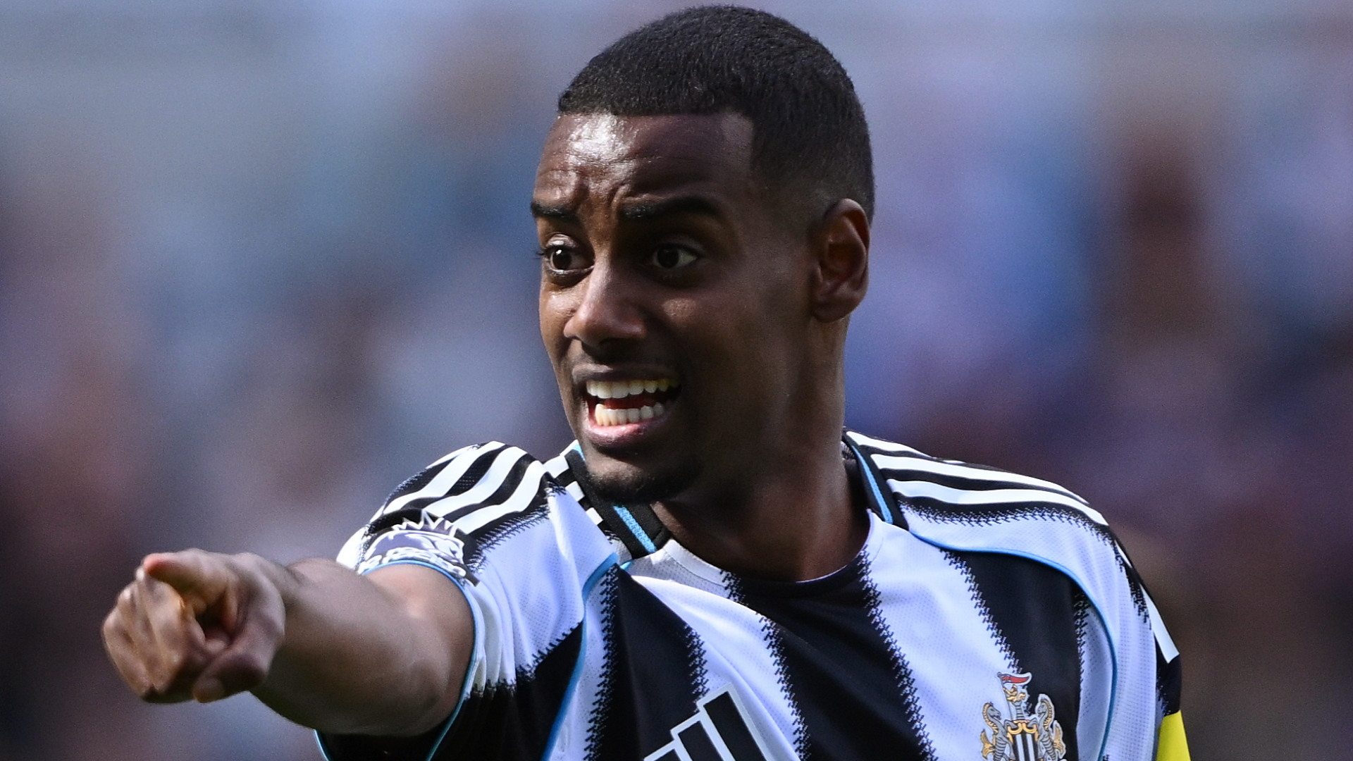 Alexander Isak ripped to shreds for 'throwing your toys out the pram' as Liverpool target is told to honour his Newcastle contract