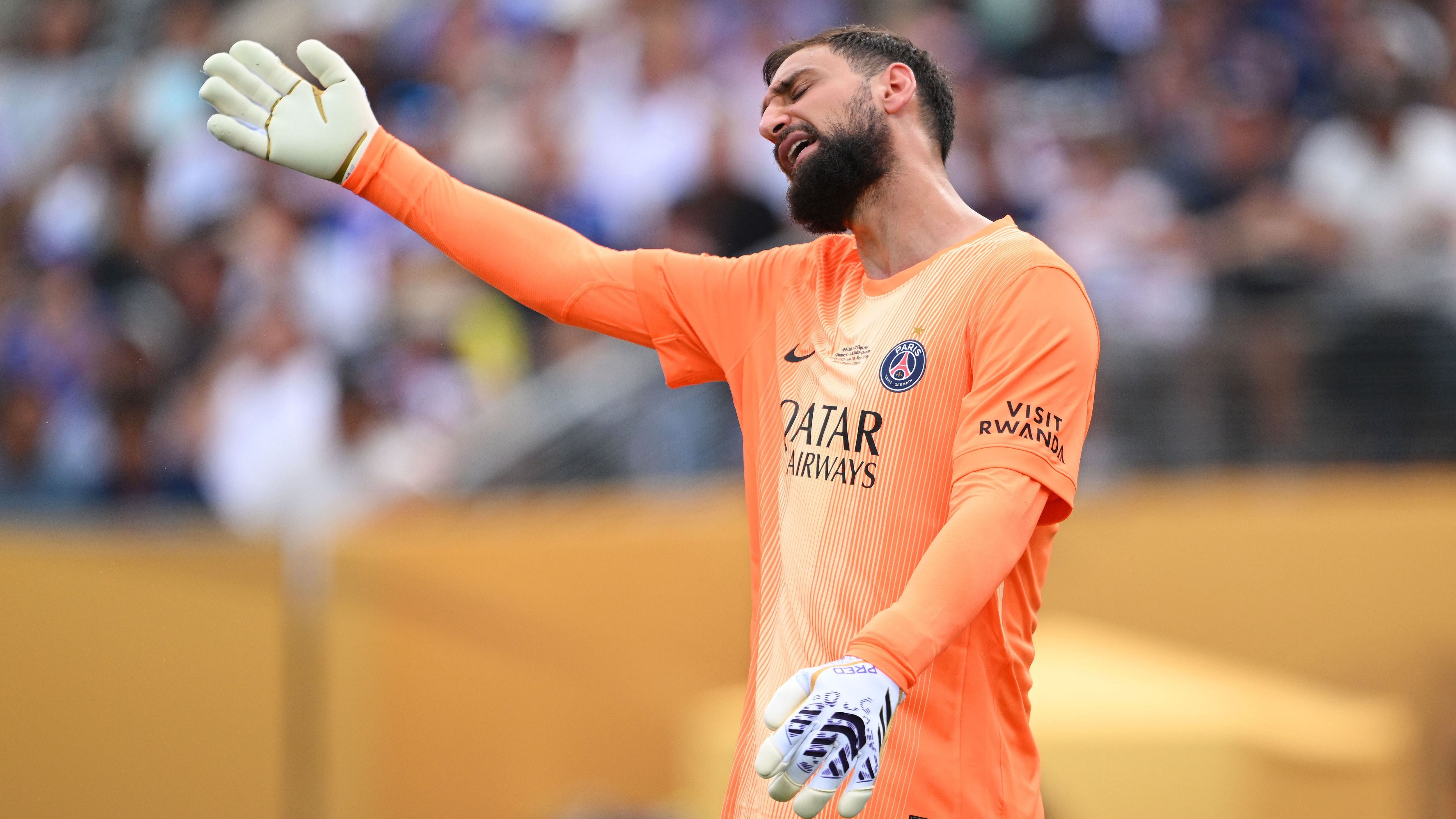 Gianluigi Donnarumma 'not pleased' as PSG tell him they're definitely signing a €40m replacement goalkeeper - and Man Utd & Chelsea target will LOSE his No.1 status
