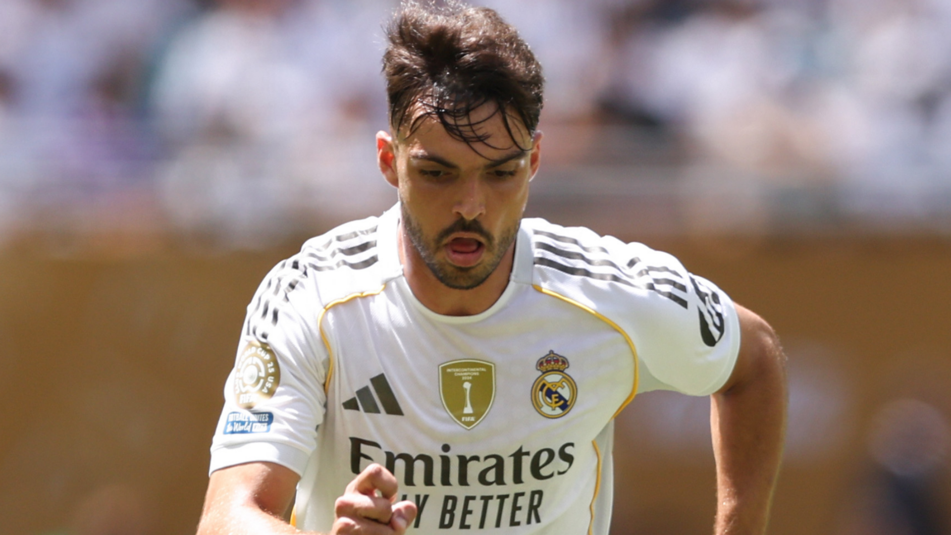 قد يقضي راؤول أسينسيو لاعب ريال مدريد ما يصل إلى عامين ونصف في السجن حيث يطالب الادعاء الإسباني بإصدار حكم بشأن فضيحة الاعتداء الجنسي على الأطفال
