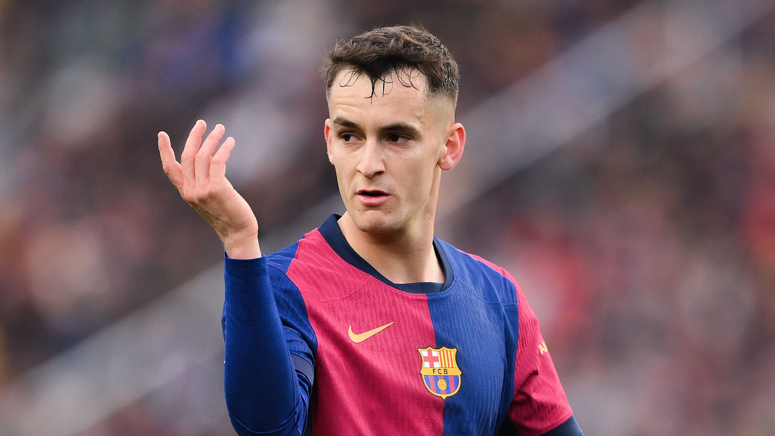 كشف توتنهام عن اهتمامه بنجم برشلونة بينما يخطط تشيلسي وأتلتيكو مدريد لصفقات صيفية