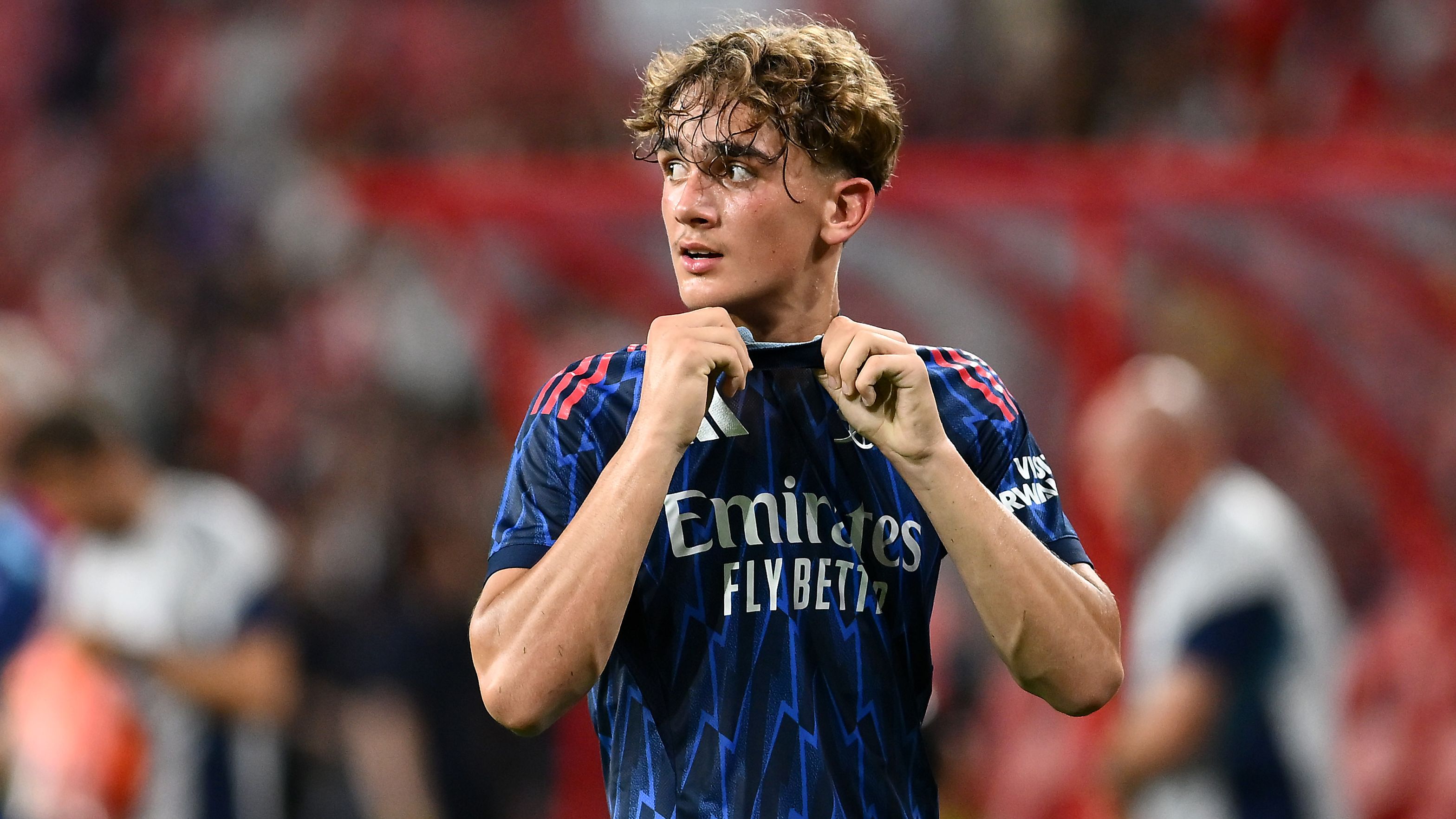 Arsenal wonderkid Max Dowman sent 'be humble' warning by failed Gunners prospect who now plays in Spain's second tier