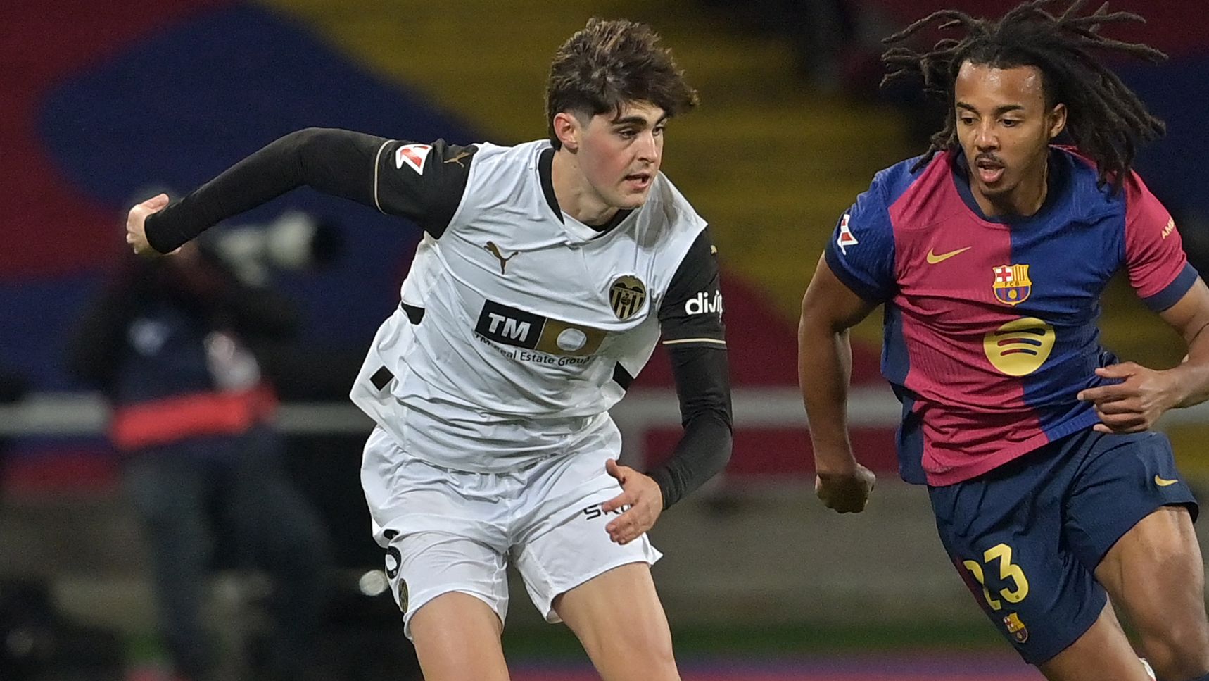 Hidden Gems FC: Why Man Utd and more are being linked with Valencia starlet Javi Guerra