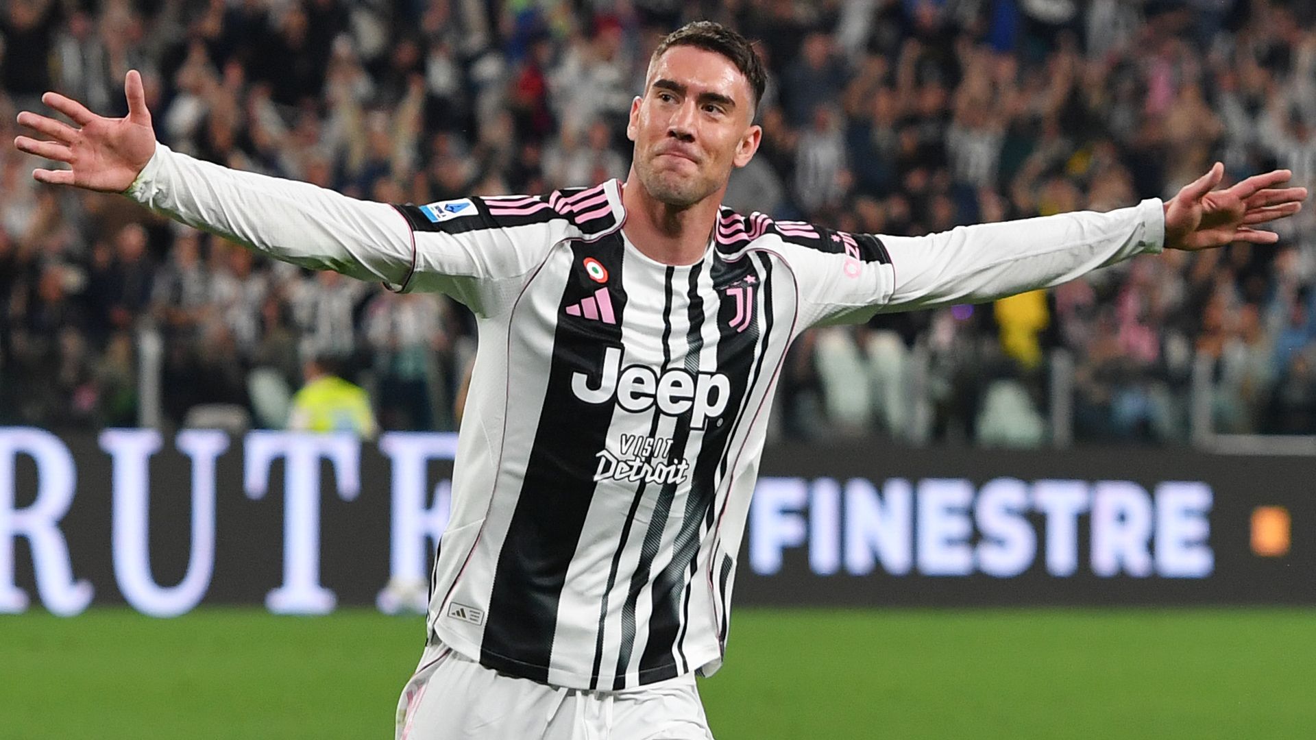 Revealed: Man Utd plotting 'last-minute gamble' on 43-goal striker if Benjamin Sesko transfer pursuit fails
