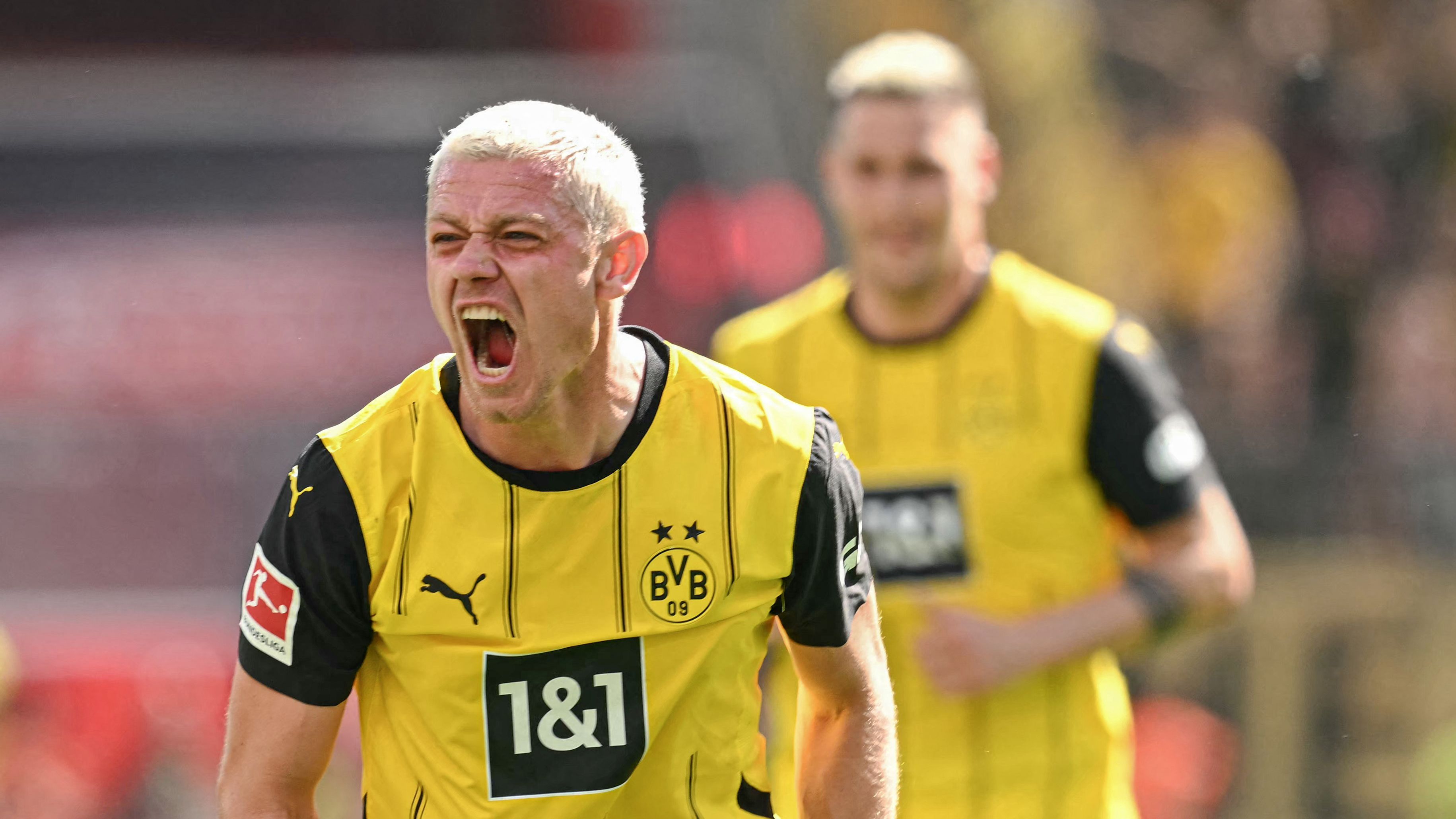Sunderland and Wolves target Borussia Dortmund star who is dreaming of Premier League switch