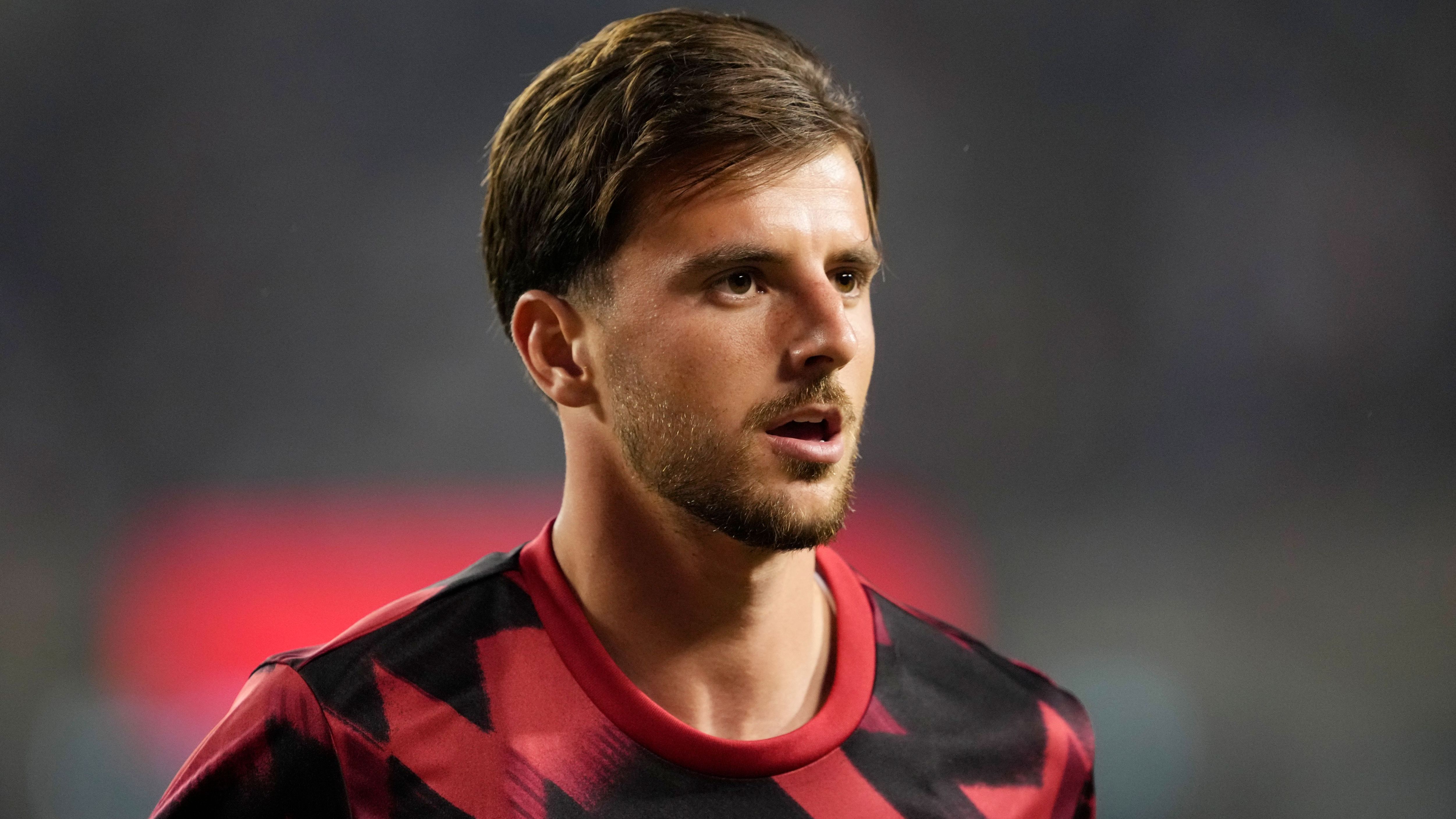 'He's been robbed' - Rio Ferdinand backs £60m Man Utd flop to be 'like a new signing' for Ruben Amorim in 2025-26 campaign