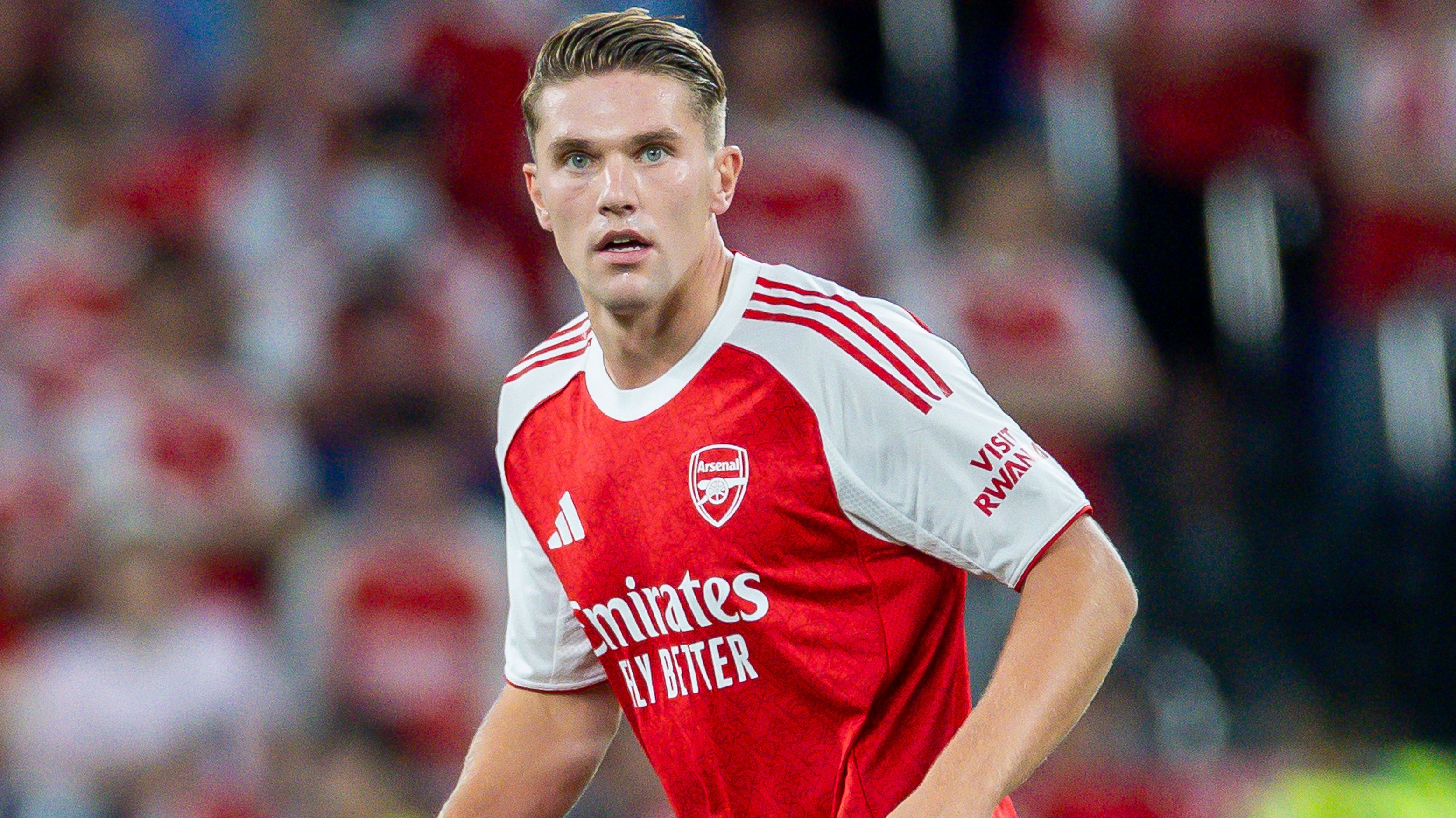 Paul Scholes questions whether Viktor Gyokeres is the 'clever striker' Mikel Arteta really wanted at Arsenal as doubts raised over tactical fit