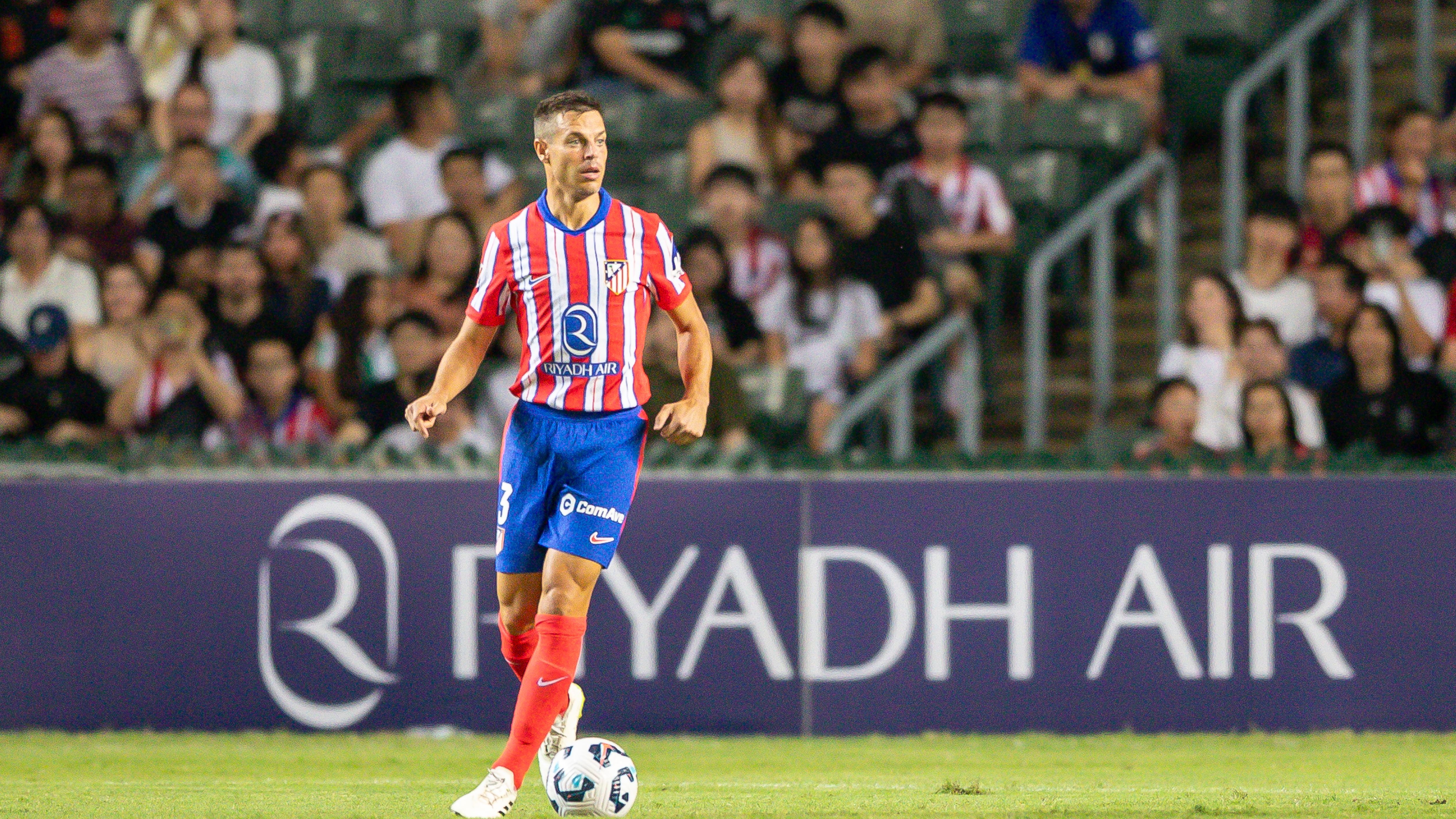 Cesar Azpilicueta in line for romantic homecoming! New La Liga side join Athletic Club in pursuit of ex-Chelsea defender available on free transfer