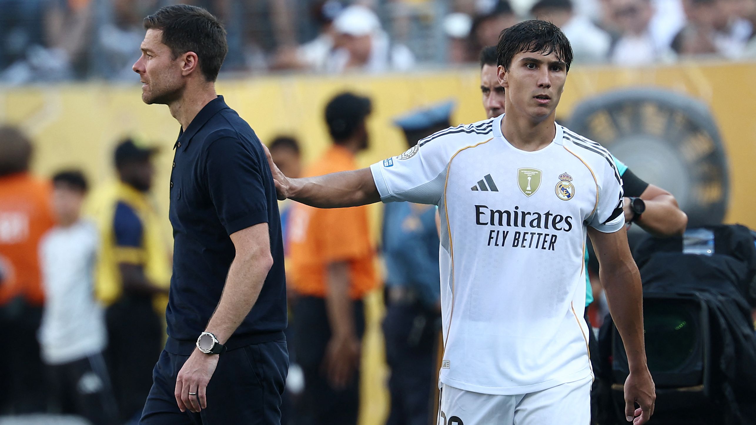 رقم 9 الجديد في ريال مدريد! بدأت مفاوضات تجديد عقد غونزالو غارسيا، المهاجم الشاب الذي سيخلف كيليان مبابي ويسير على خطى رونالدو.