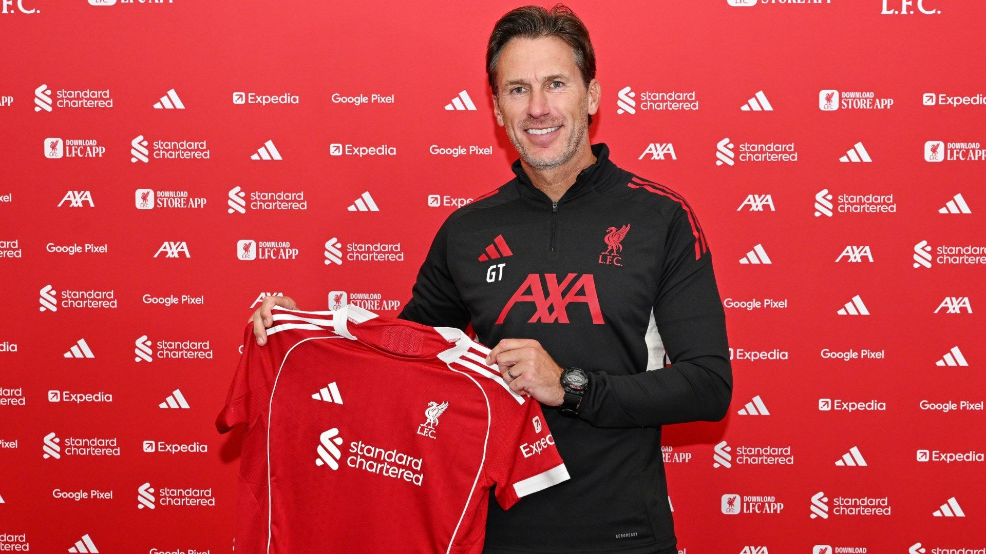 ليفربول يعين مدرب مانشستر سيتي السابق جاريث تايلور قبل انطلاق موسم دوري السوبر للسيدات الجديد