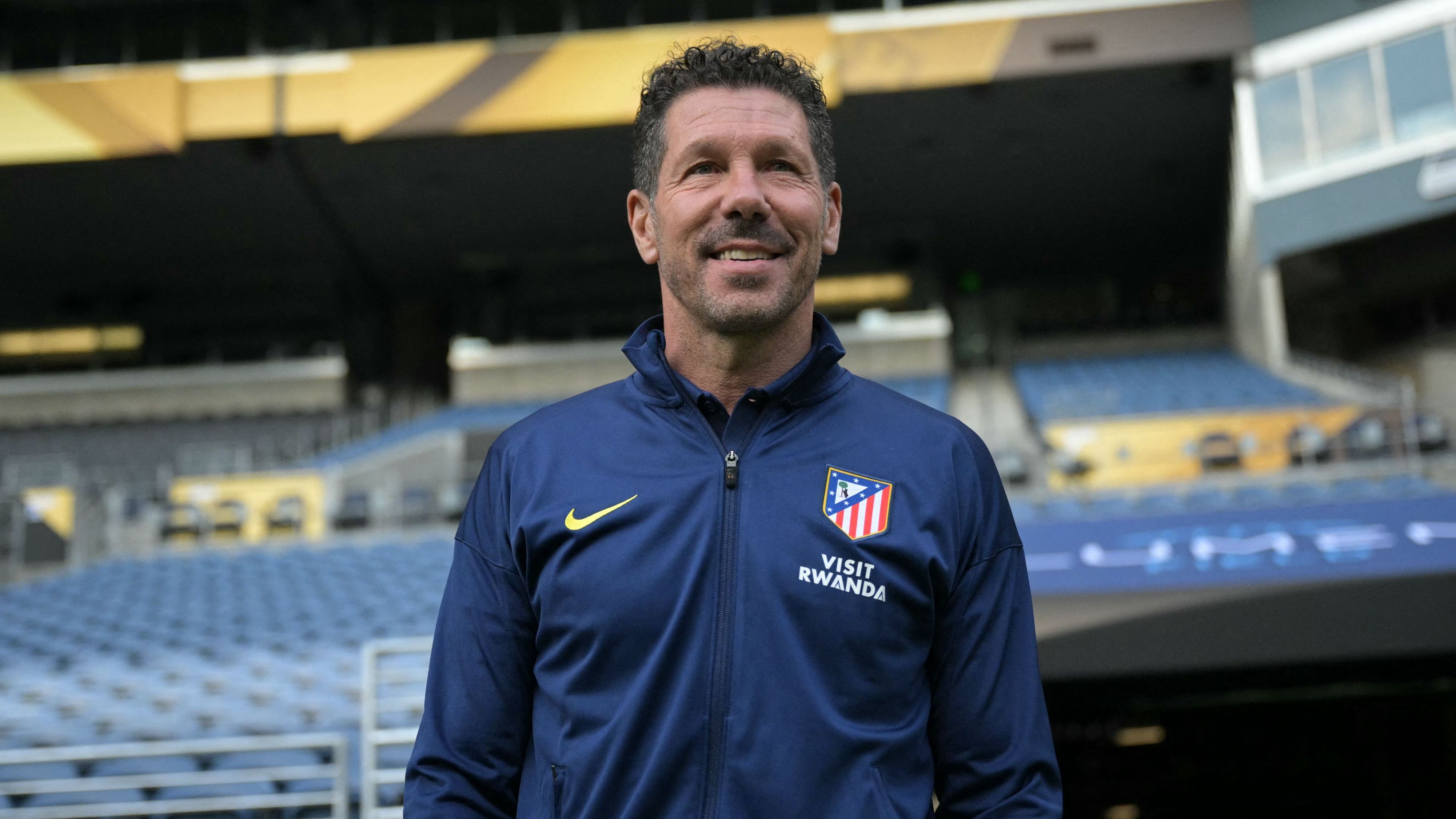 دييغو سيميوني يقترب من إبرام صفقة جديدة مع أتلتيكو مدريد ونابولي بعد عرض بقيمة 20 مليون يورو