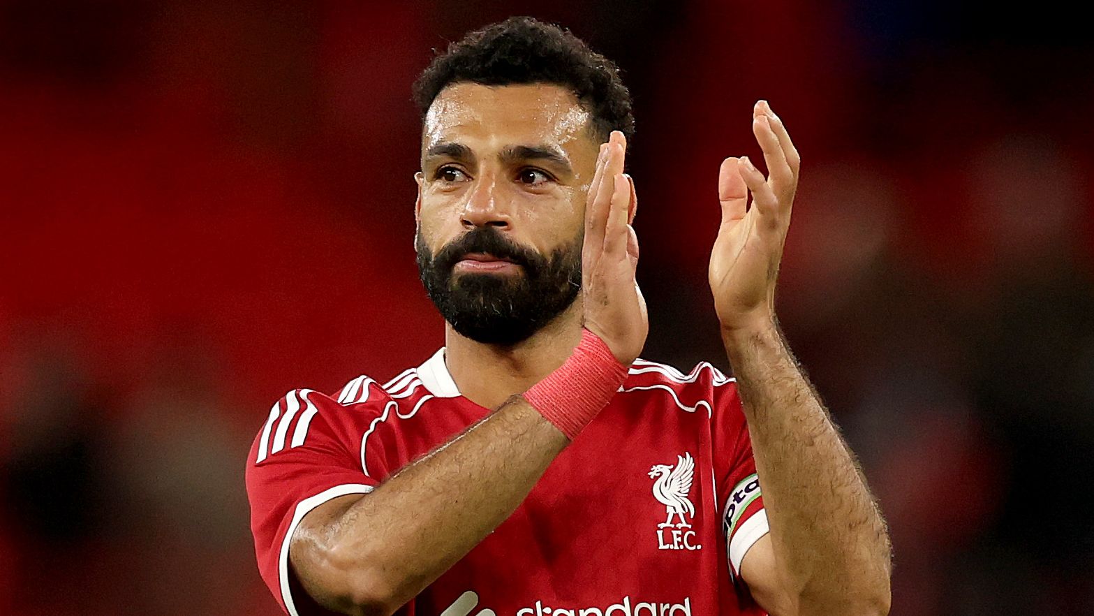 من سيفوز بجائزة الحذاء الذهبي للدوري الإنجليزي الممتاز لموسم 2025-2026؟ كتّاب BALLGM يُدلون بتوقعاتهم