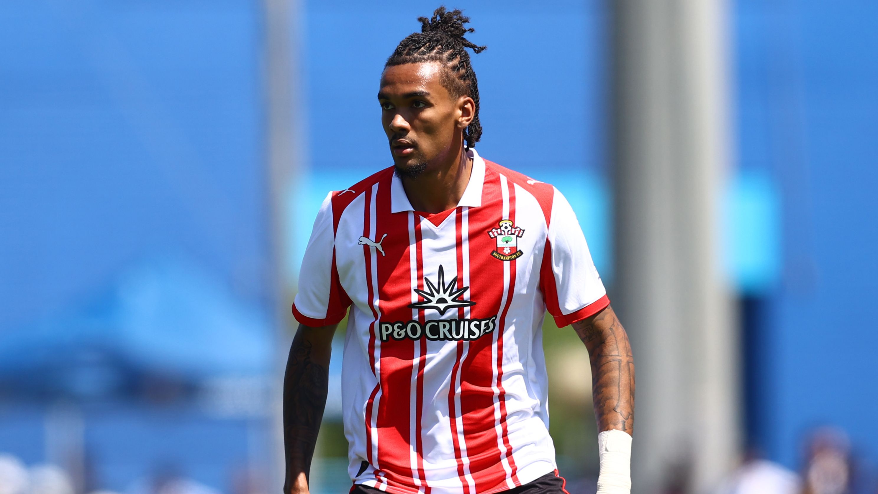 WATCH: USMNT forward Damion Downs bags game-winning assist for Southampton vs. Ryan Reynolds and Rob McElhenney's Wrexham on Championship opening day