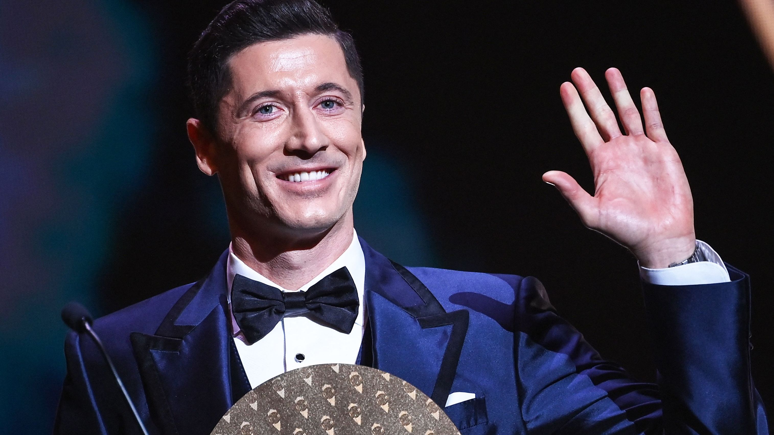 'I don't know why' - Robert Lewandowski admits he's still haunted by Covid-enforced Ballon d'Or cancellation & defeat to Lionel Messi in 2021