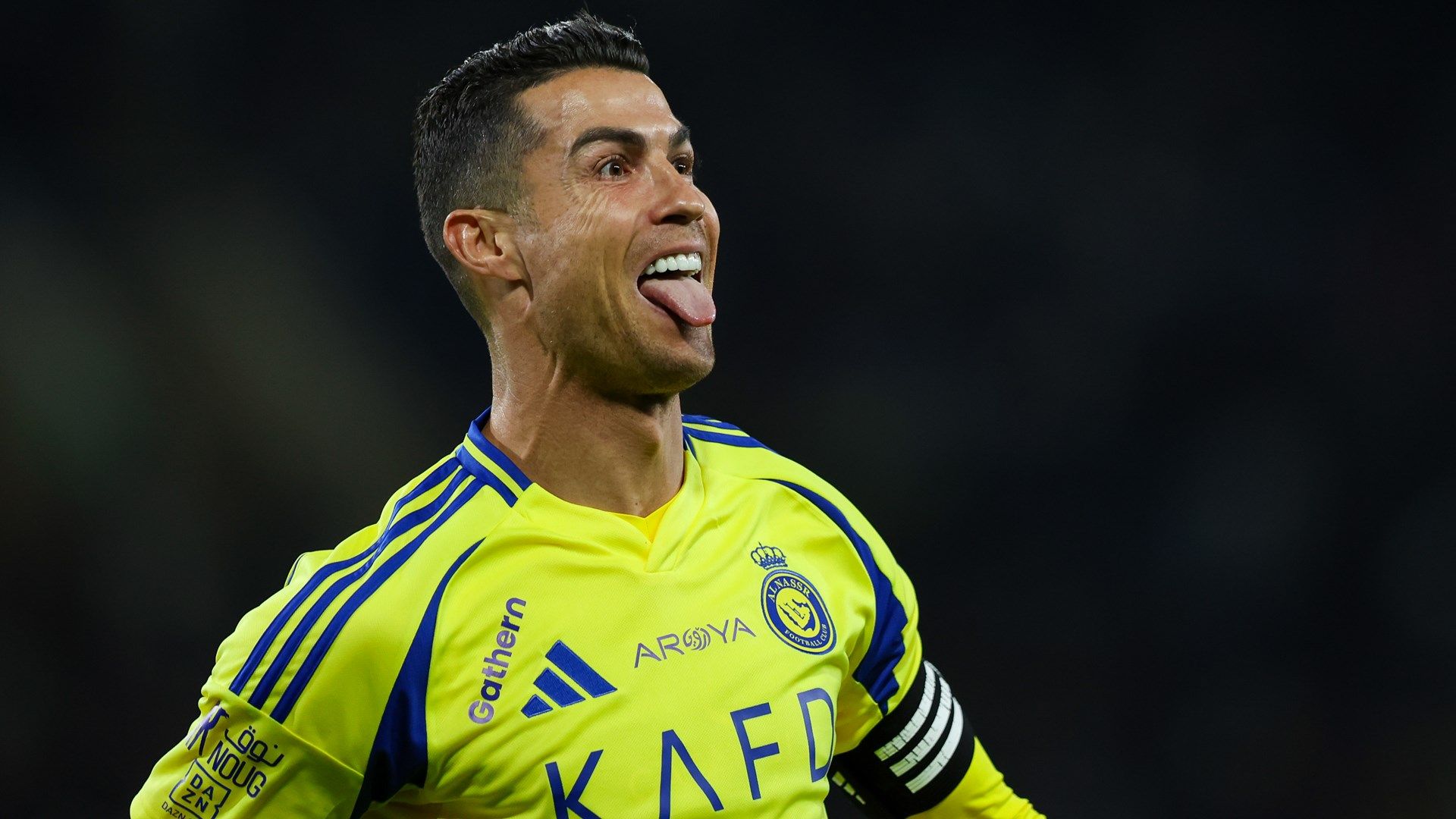 الدوري السعودي للمحترفين مستعد لدفع مبلغ قياسي قدره 350 مليون يورو لضم كيليان مبابي ومنحه عقدًا مشابهًا لكريستيانو رونالدو، لكن انتقاله إلى ريال مدريد لن يحدث.