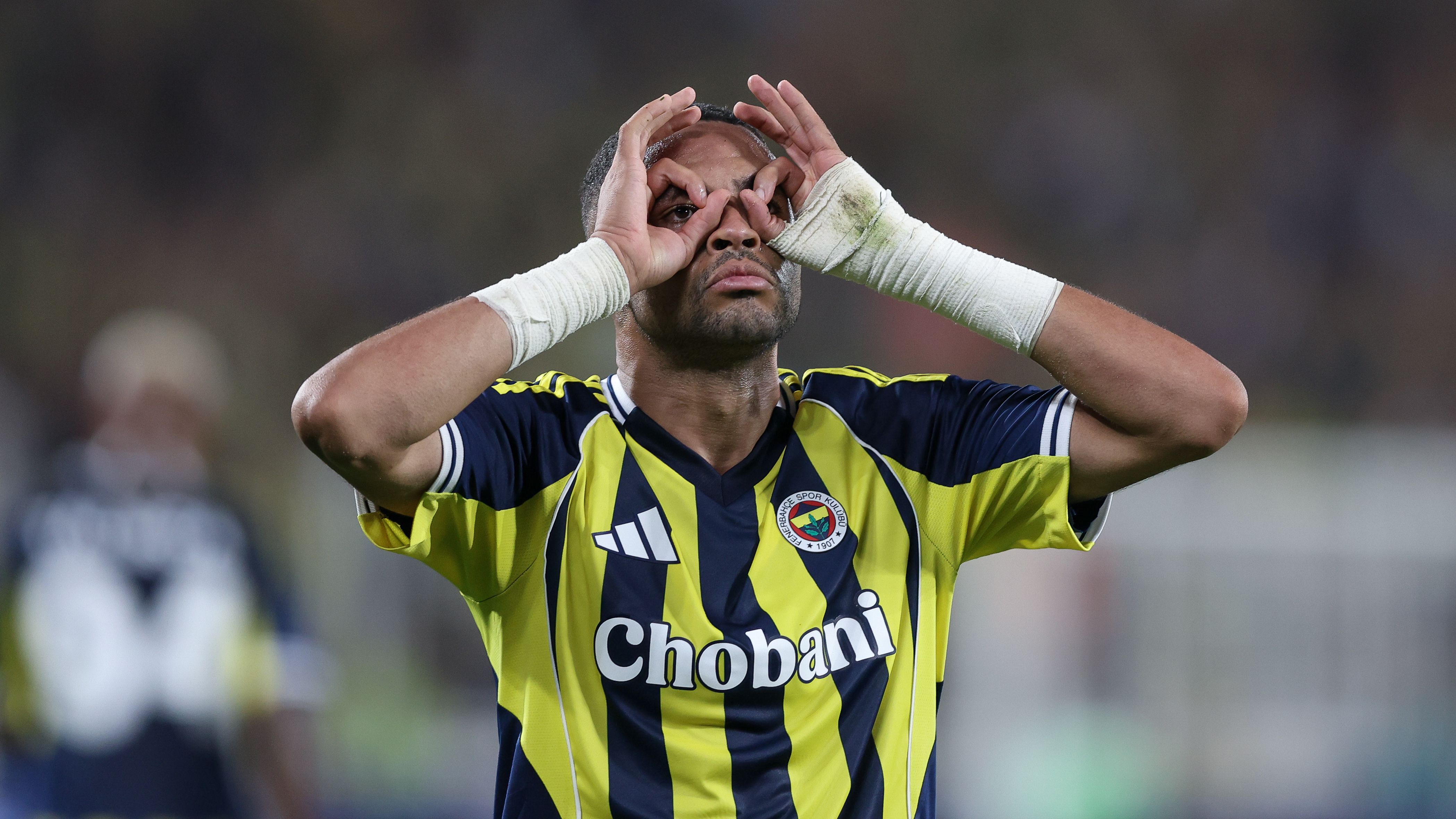 'They'd prefer Feyenoord' - Jose Mourinho claims Benfica are 'unhappy' about facing Fenerbahce in Champions League qualifying playoffs