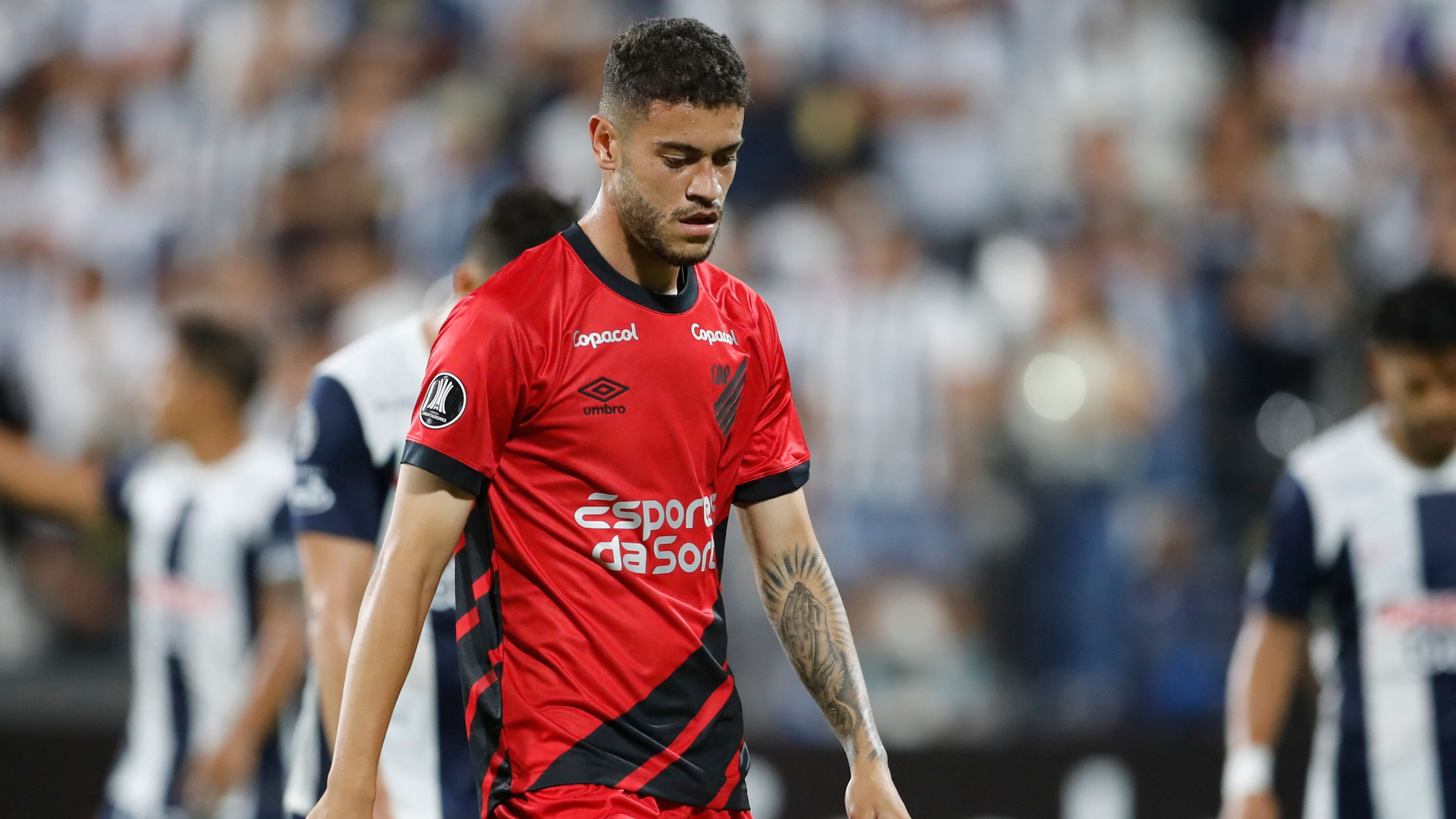 لايبزيج يتعاقد مع بديل بنيامين سيسكو مقابل 25 مليون يورو لمهاجم جوزتيبي