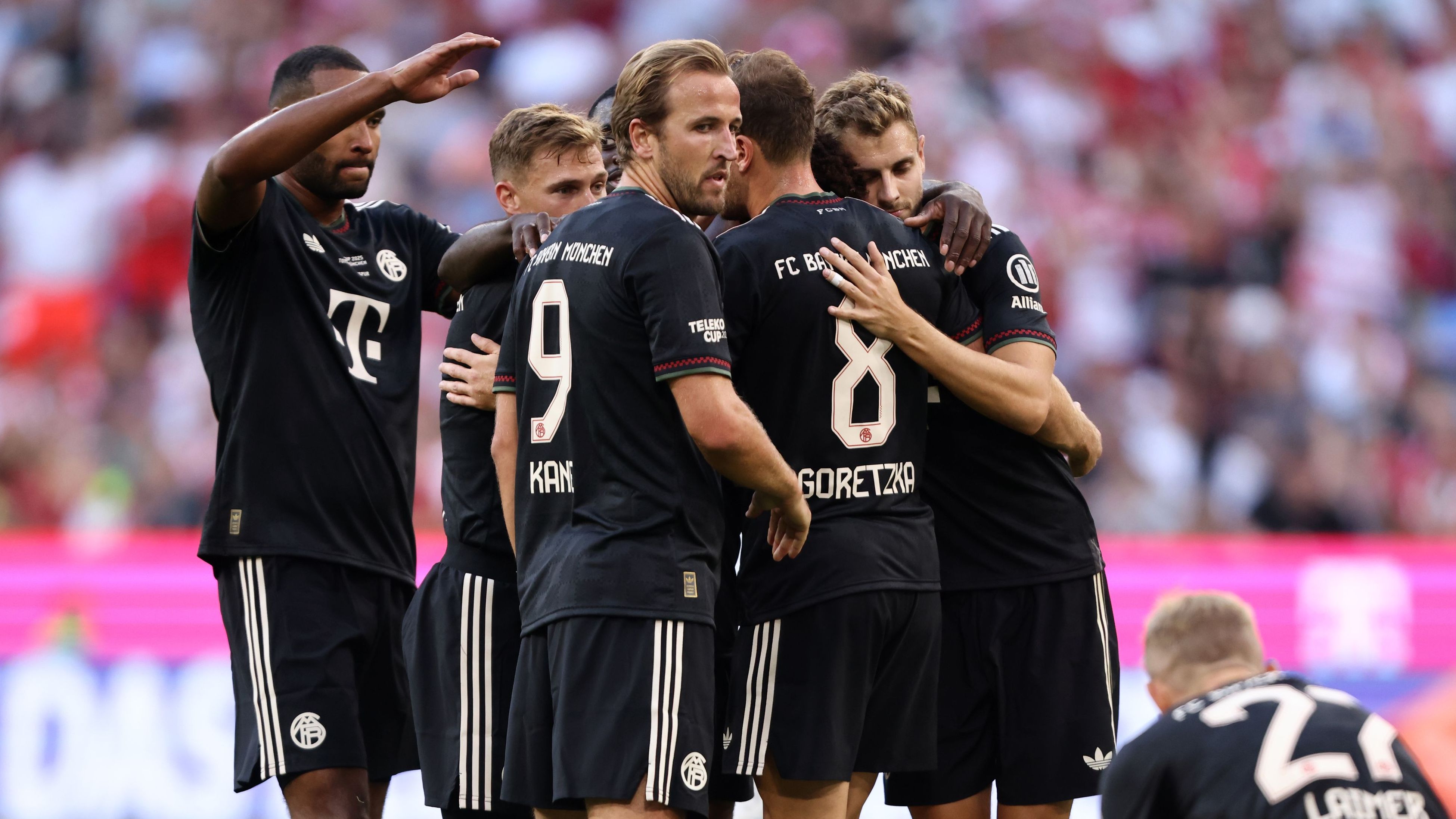 Bayern Munich make late move to rival Chelsea's transfer interest in Xavi Simons - but attacker's mind is already made up