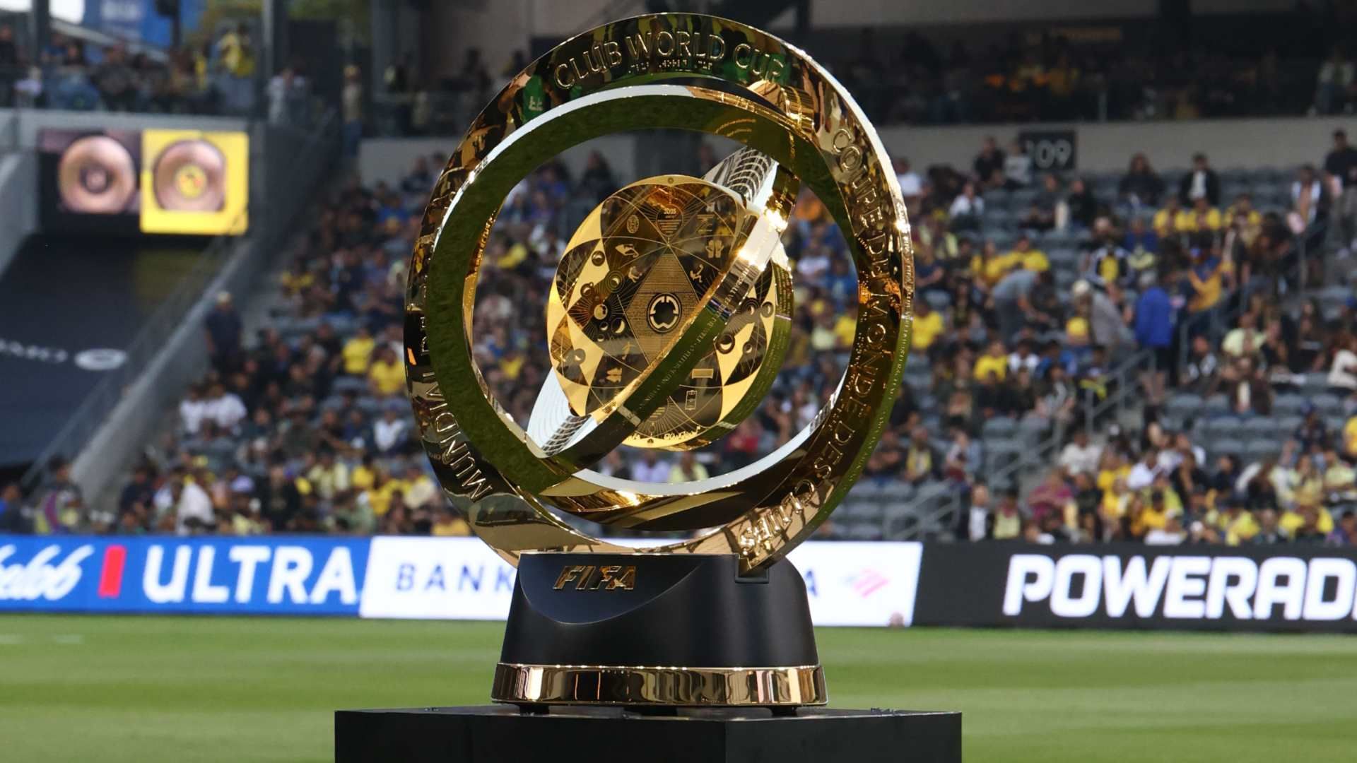 ريال مدريد يسعى لمزيد من التغييرات على نظام كأس العالم للأندية بينما يدرس الاتحاد الدولي لكرة القدم (فيفا) استضافة الحدث بشكل متكرر