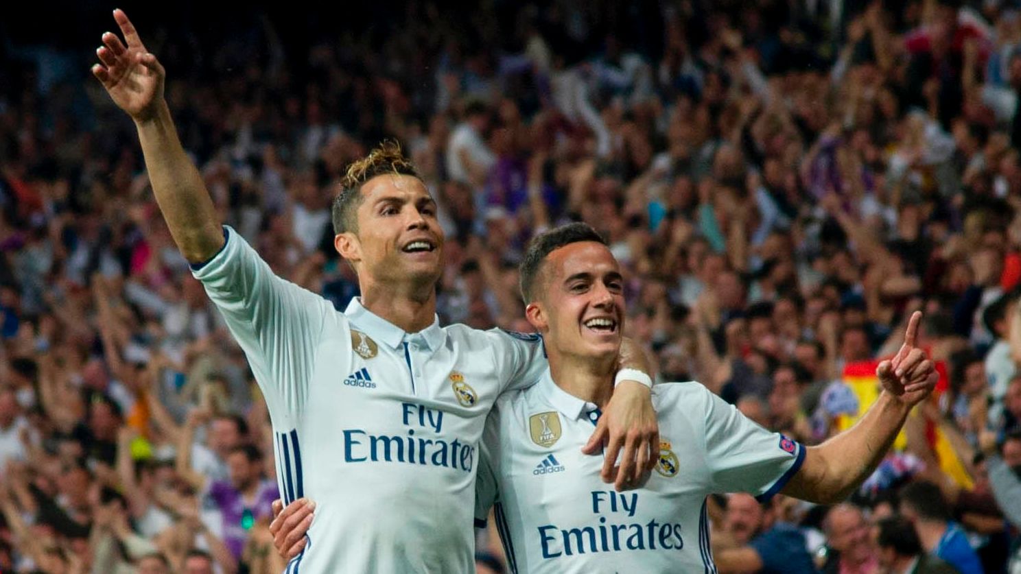 هل يعود كريستيانو رونالدو إلى ريال مدريد؟ أسطورة ريال مدريد يترك الباب مفتوحًا للانتقال إلى الدوري السعودي للمحترفين، بينما يدرس عروض تجديد عقده.