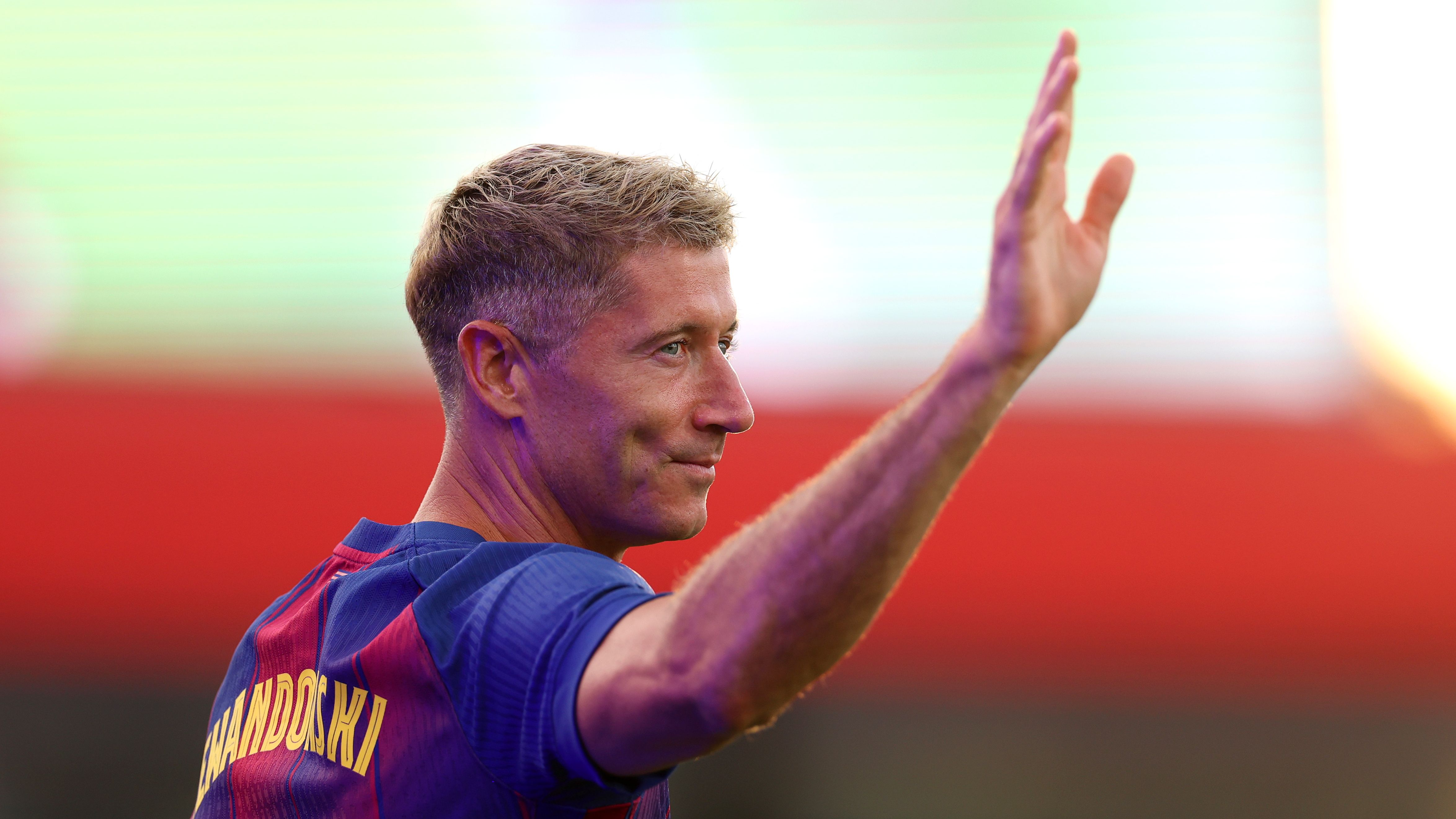 Robert Lewandowski back in Barcelona training after injury recovery as striker targets return in next La Liga clash
