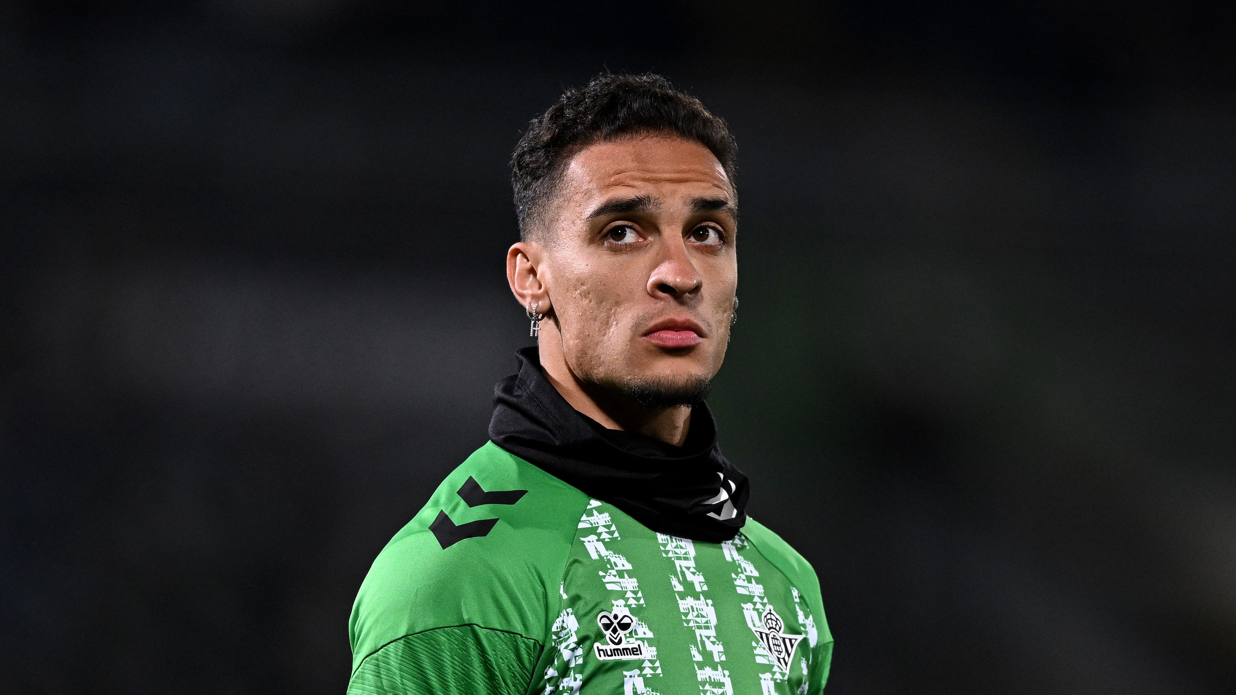 Antony warns Man Utd he is prepared to wait until end of transfer window in bid to force Real Betis return after La Liga side reserve No.7 jersey for Brazilian winger