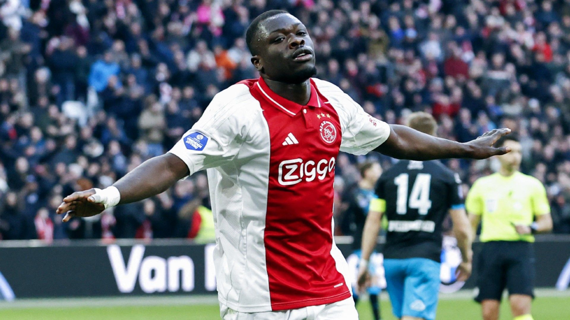 Ajax reach €25m Brian Brobbey agreement as striker nears Ligue 1 transfer