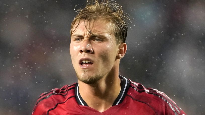 'He has to go' - Struggling Man Utd man told to leave Ruben Amorim's side amid transfer hurdle
