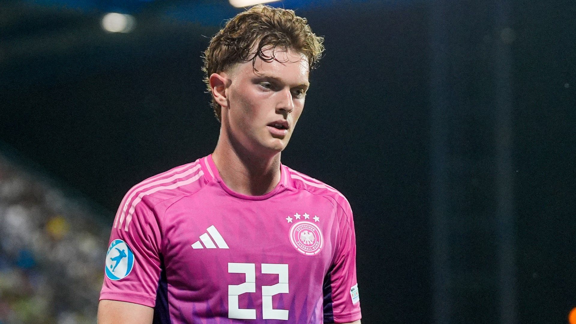 'It takes courage' - Bayern Munich director aims dig at teenage midfielder Paul Wanner ahead of €15m PSV move