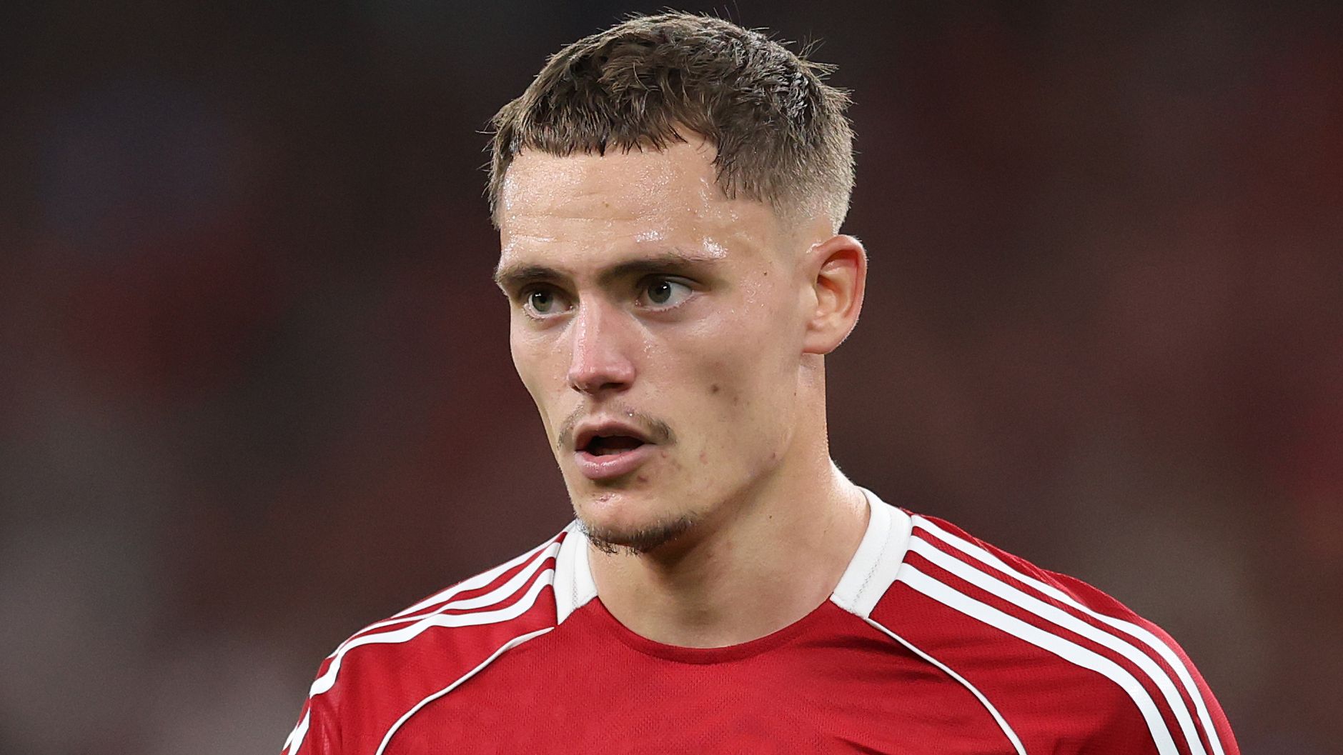 كلاوديو إيشيفيري يكمل انتقاله لباير ليفركوزن! Wonderkid يغادر مانشستر سيتي على سبيل الإعارة من الدوري الألماني