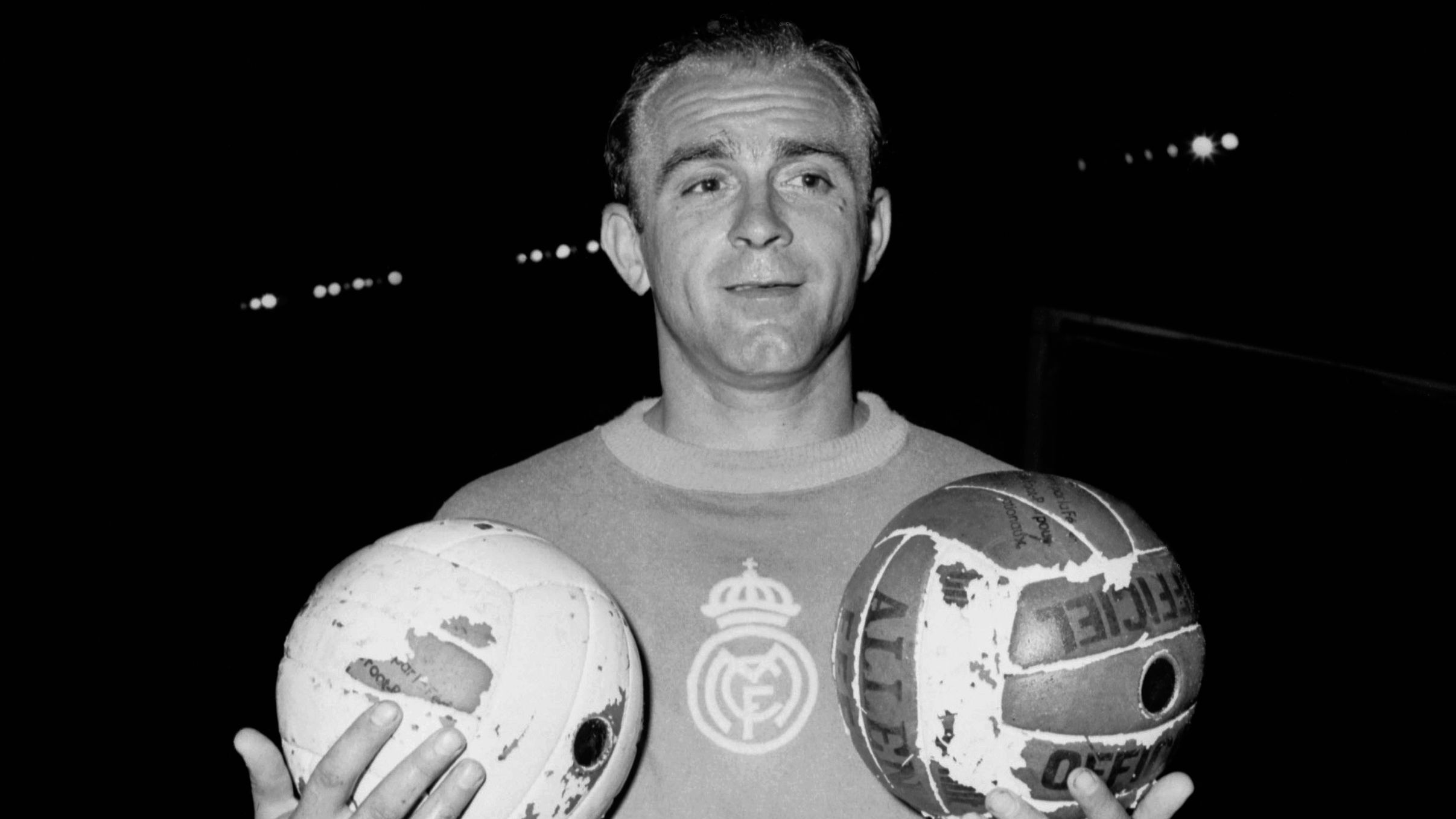 Eberechi Eze, Ronaldinho, Alexis Sanchez and the most shocking transfer hijackings in football history