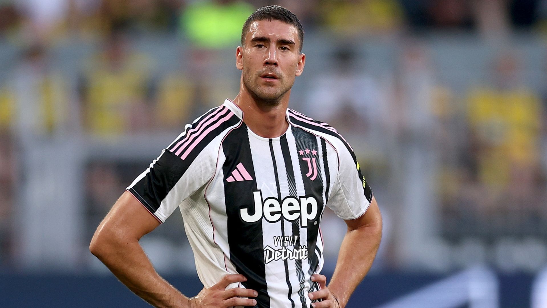 Newcastle to move for Dusan Vlahovic?! Striker hunt takes another twist as Juventus hope for late summer bid amid Alexander Isak saga