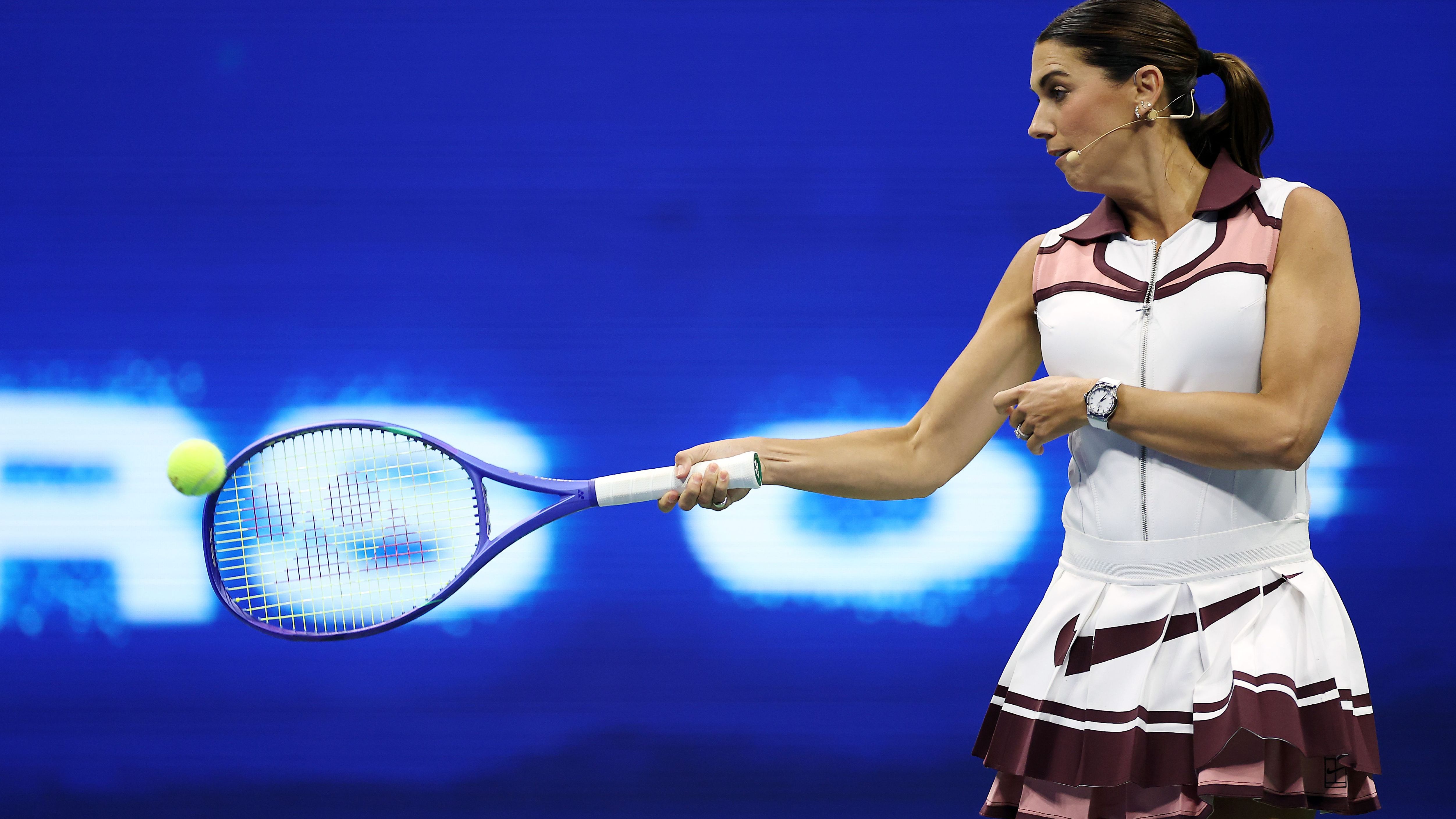 WATCH: Alex Morgan showcases tennis skills alongside Coco Gauff at Stars of the U.S. Open event in New York