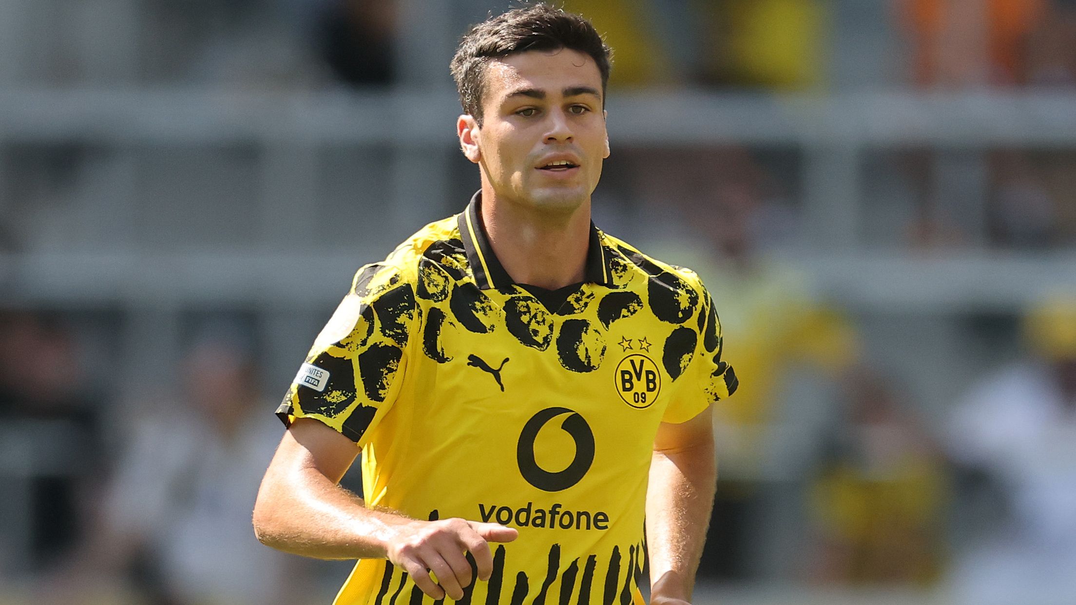 USMNT's Gio Reyna completes move from Dortmund to Borussia Monchengladbach